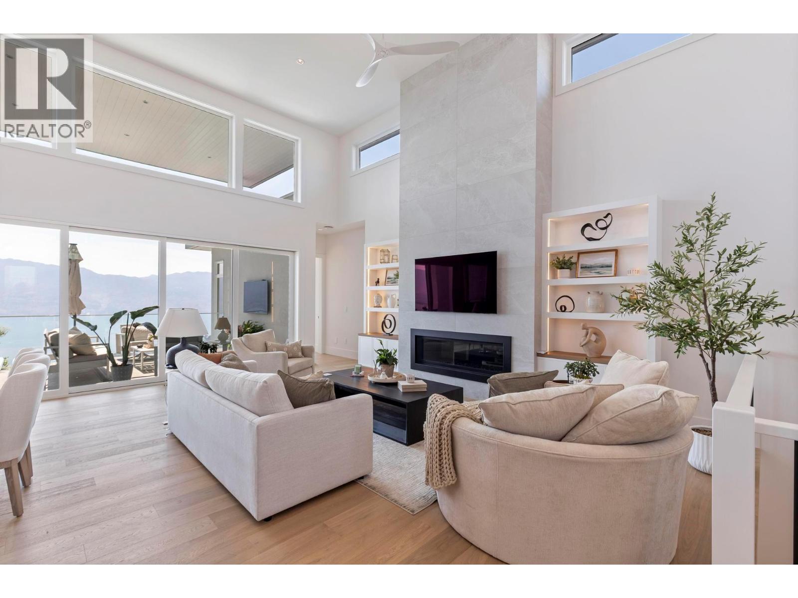 1391 Vineyard Drive