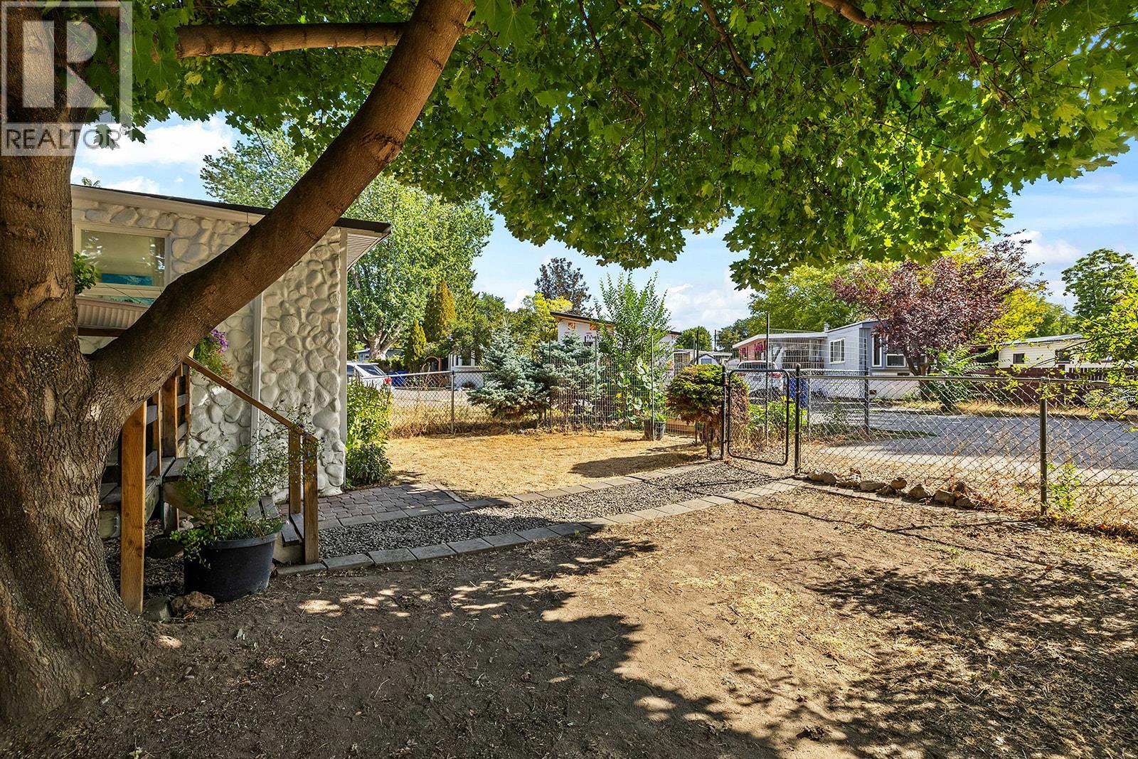 2035 Boucherie Road Unit# 36
