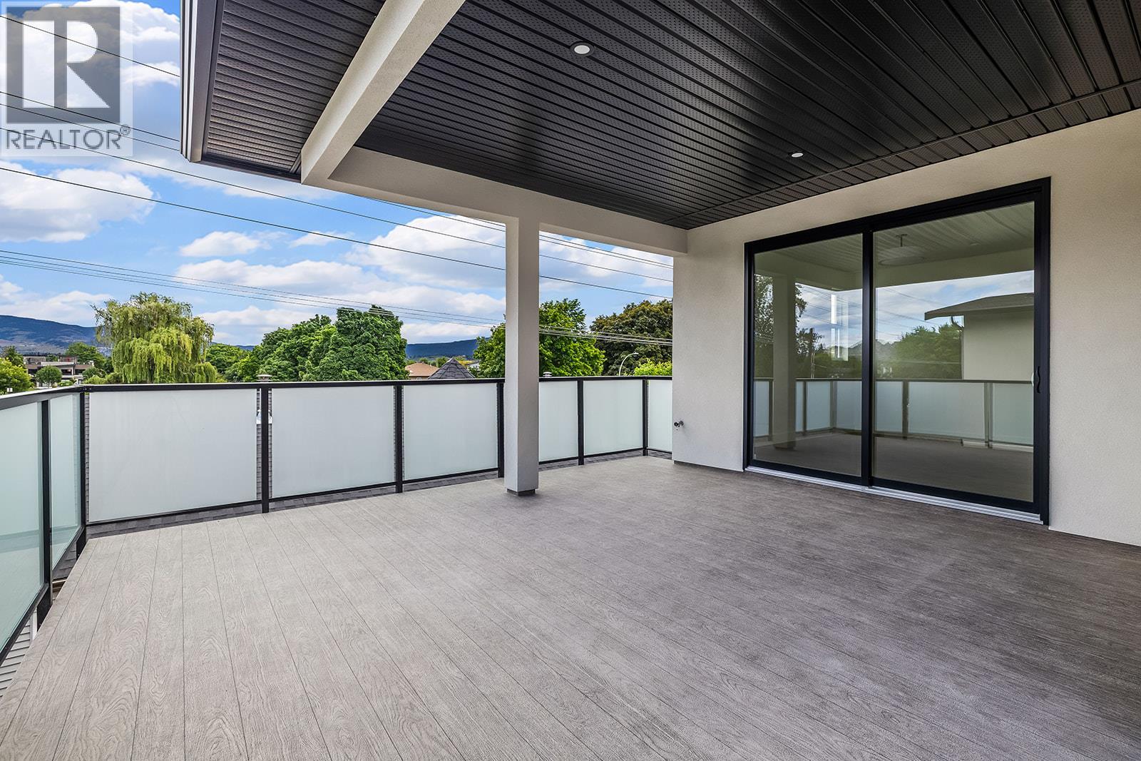 662 Birch Avenue Unit# 4
