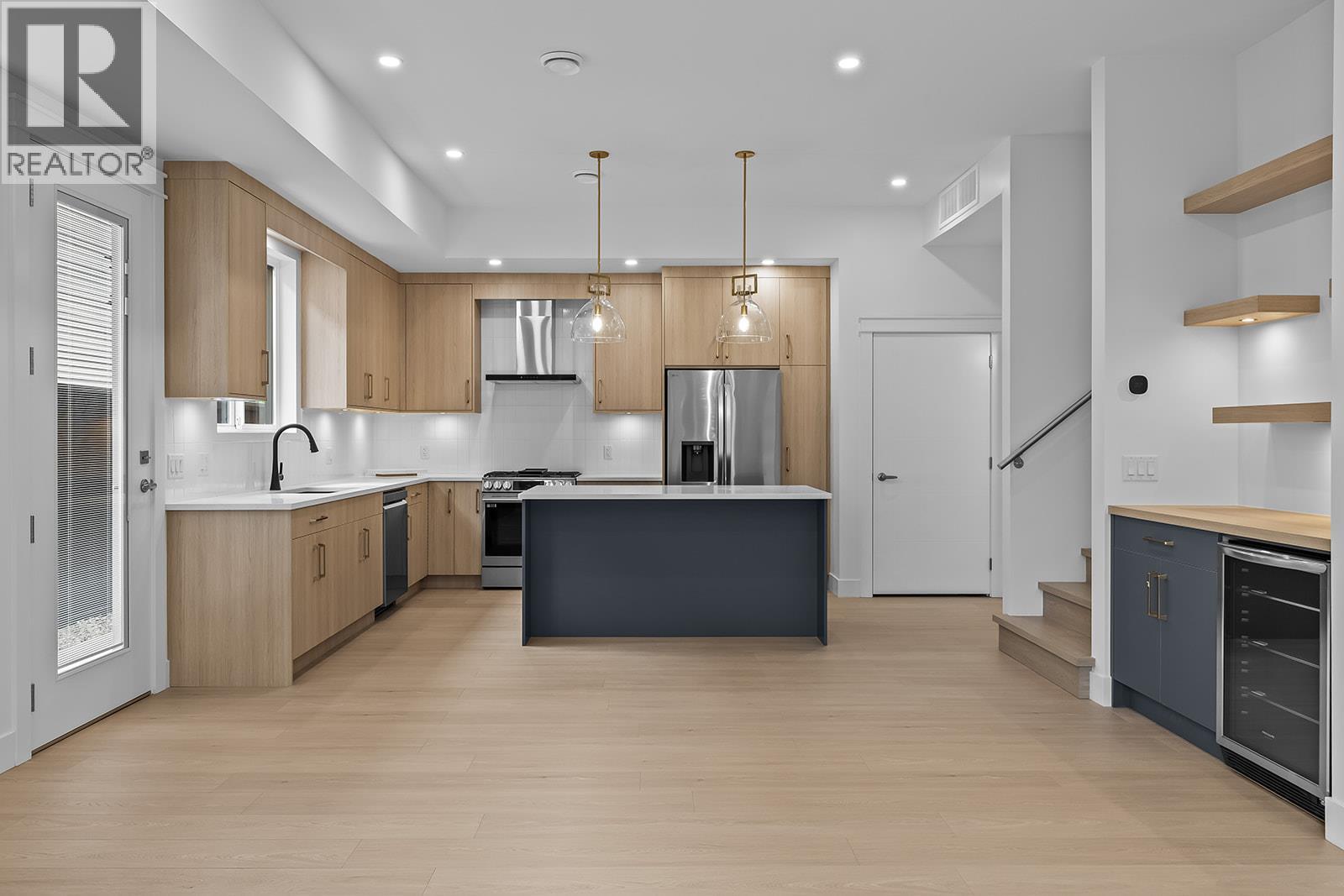 662 Birch Avenue Unit# 4