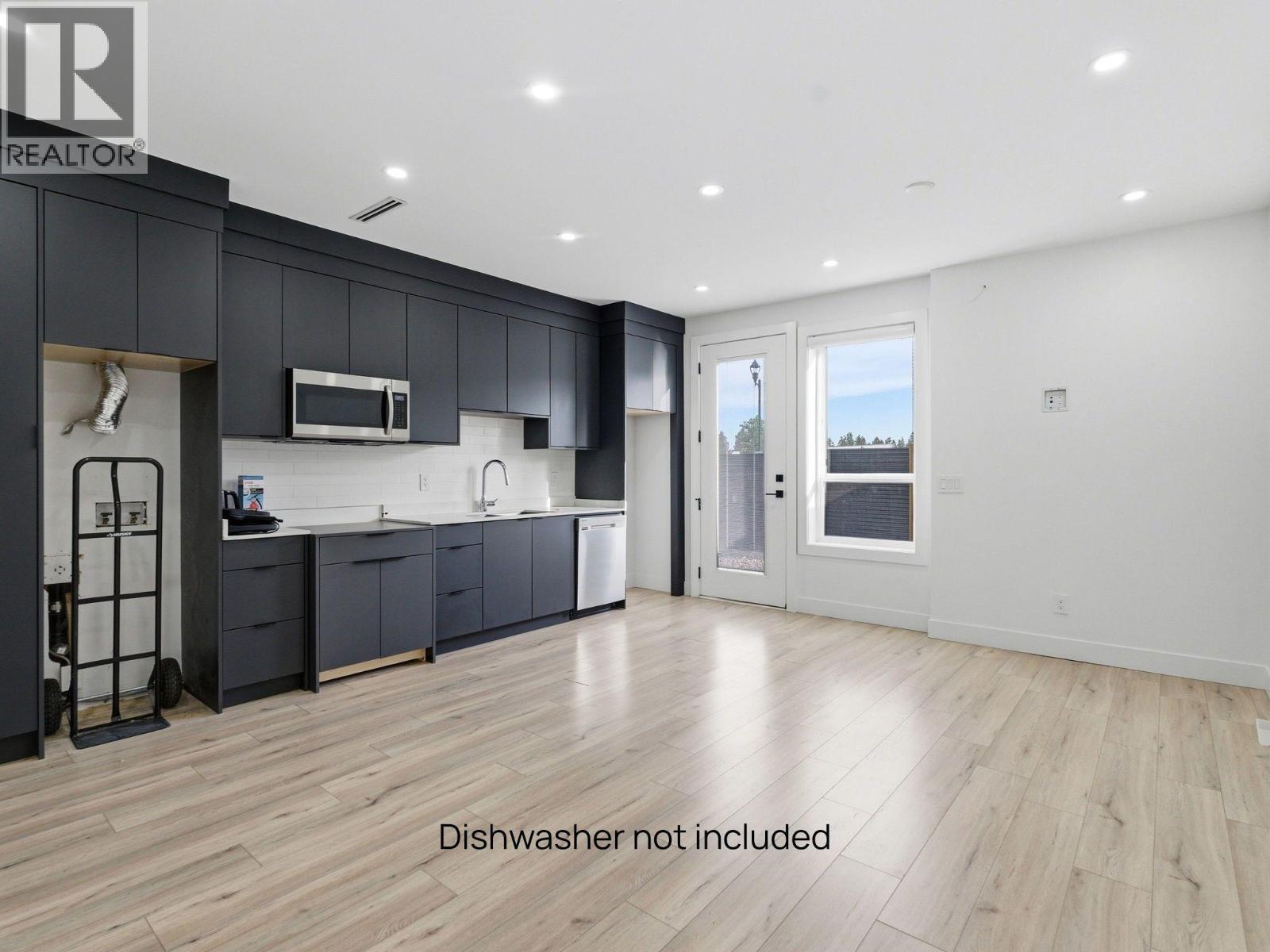 5300 Hedeman Court