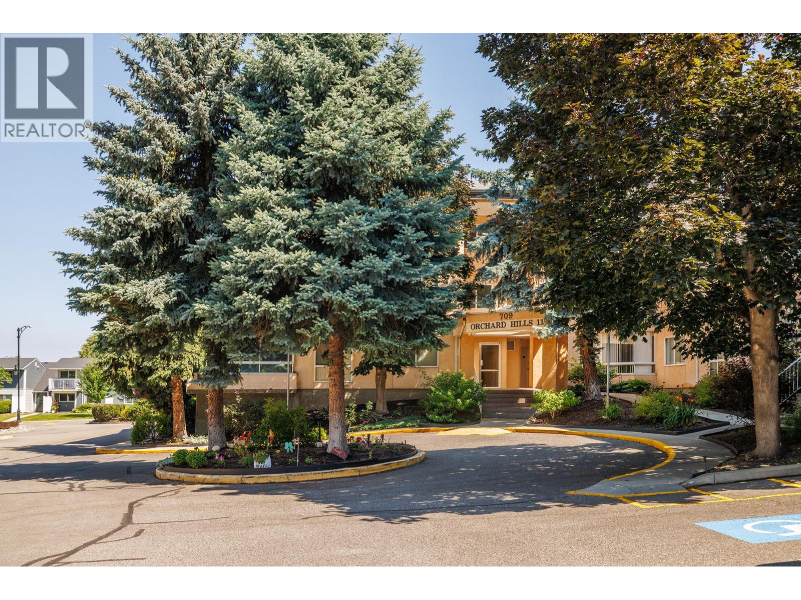 709 Houghton Road Unit# 315