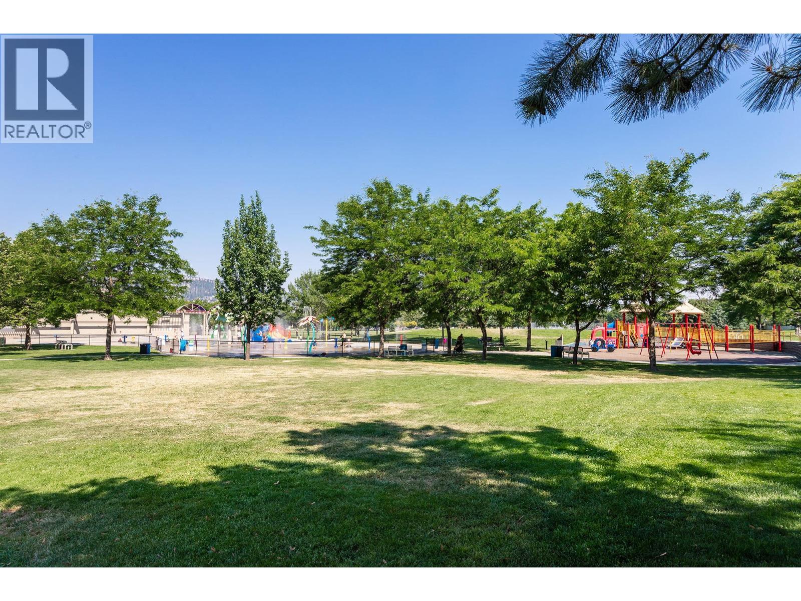 709 Houghton Road Unit# 315