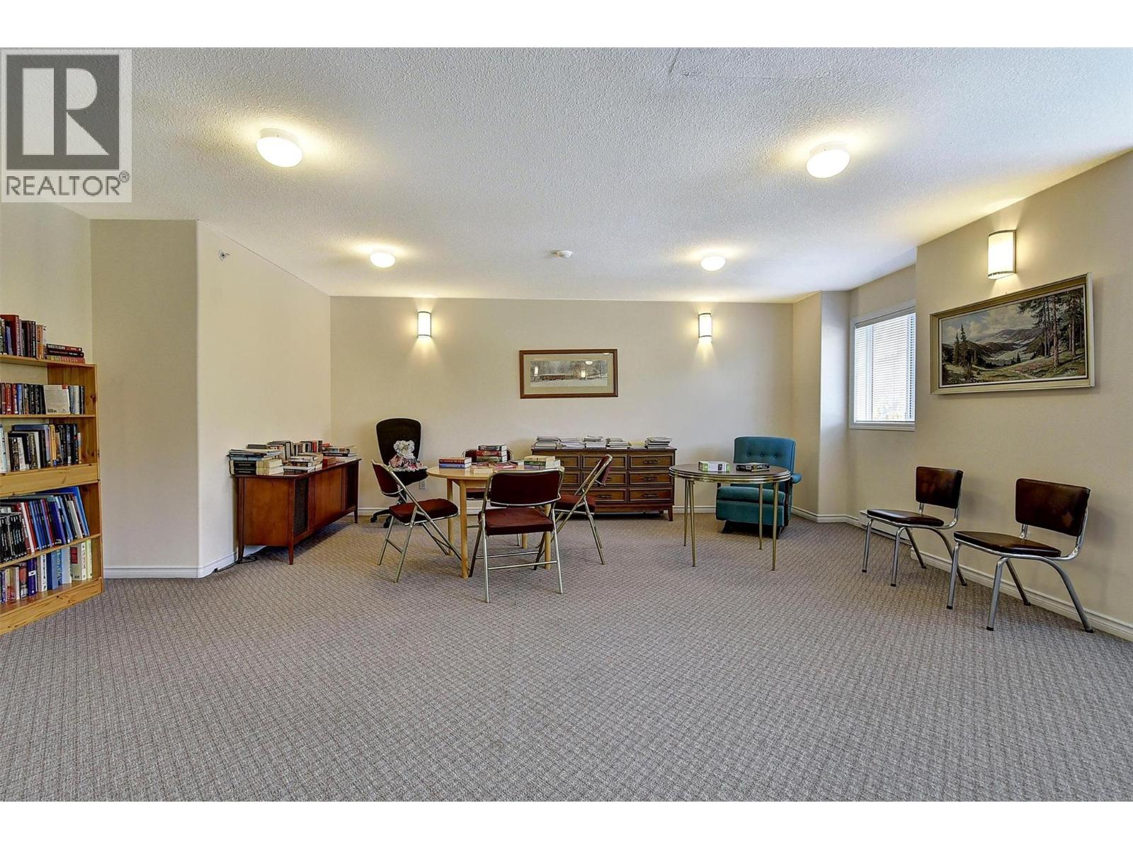 315 Whitman Road Unit# 210