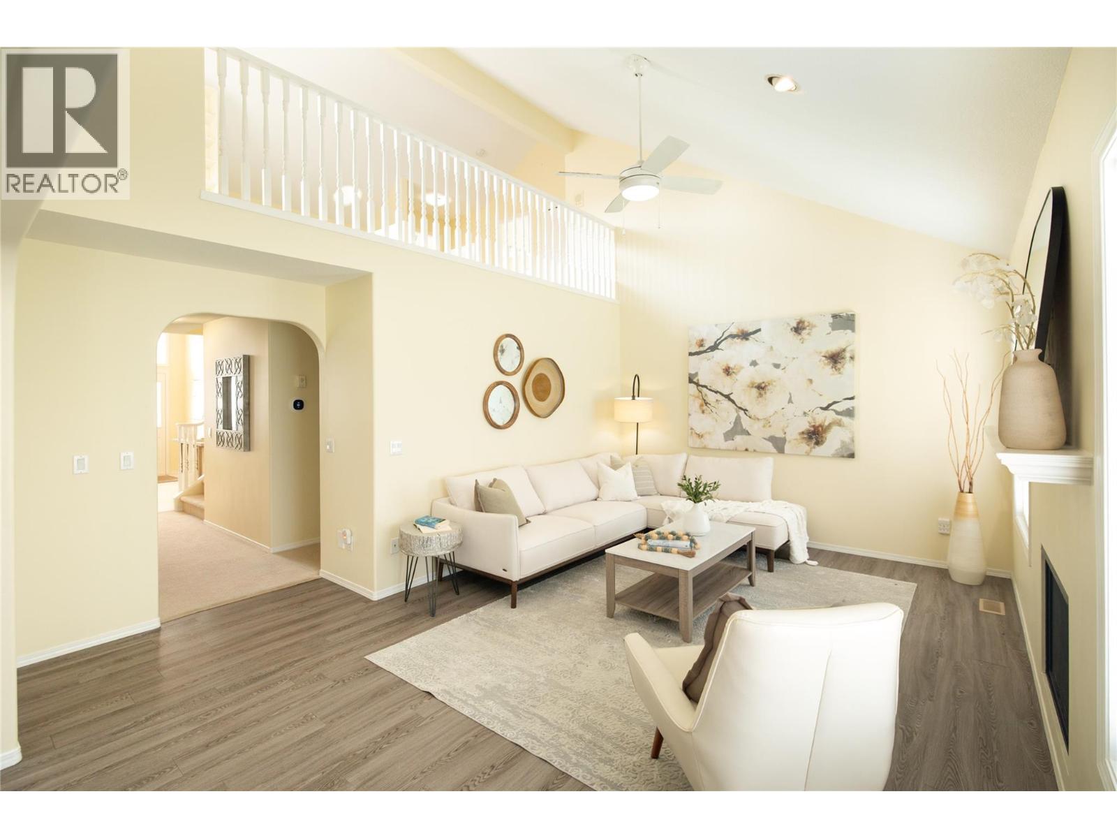 650 Lexington Drive Unit# 305