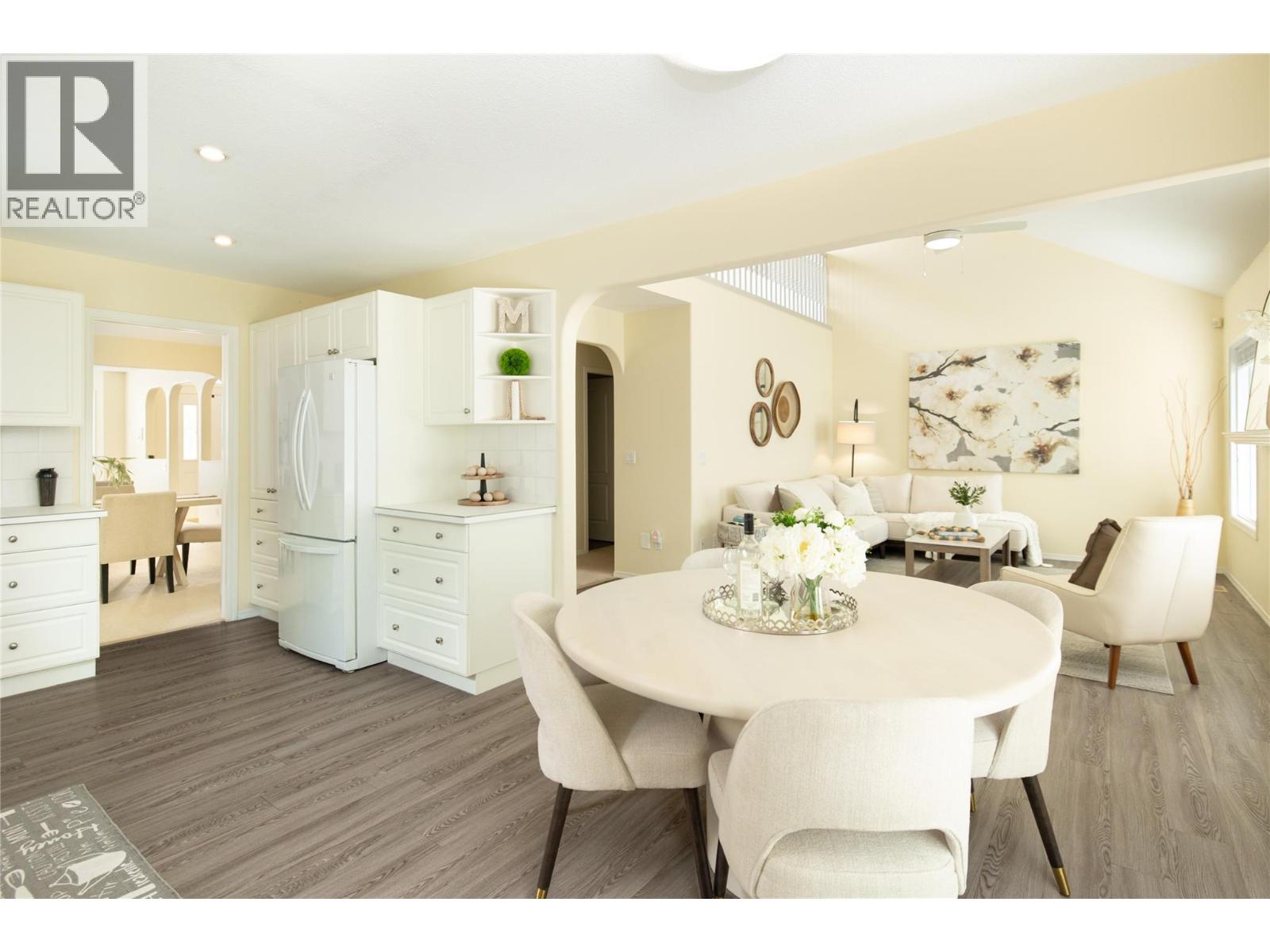 650 Lexington Drive Unit# 305