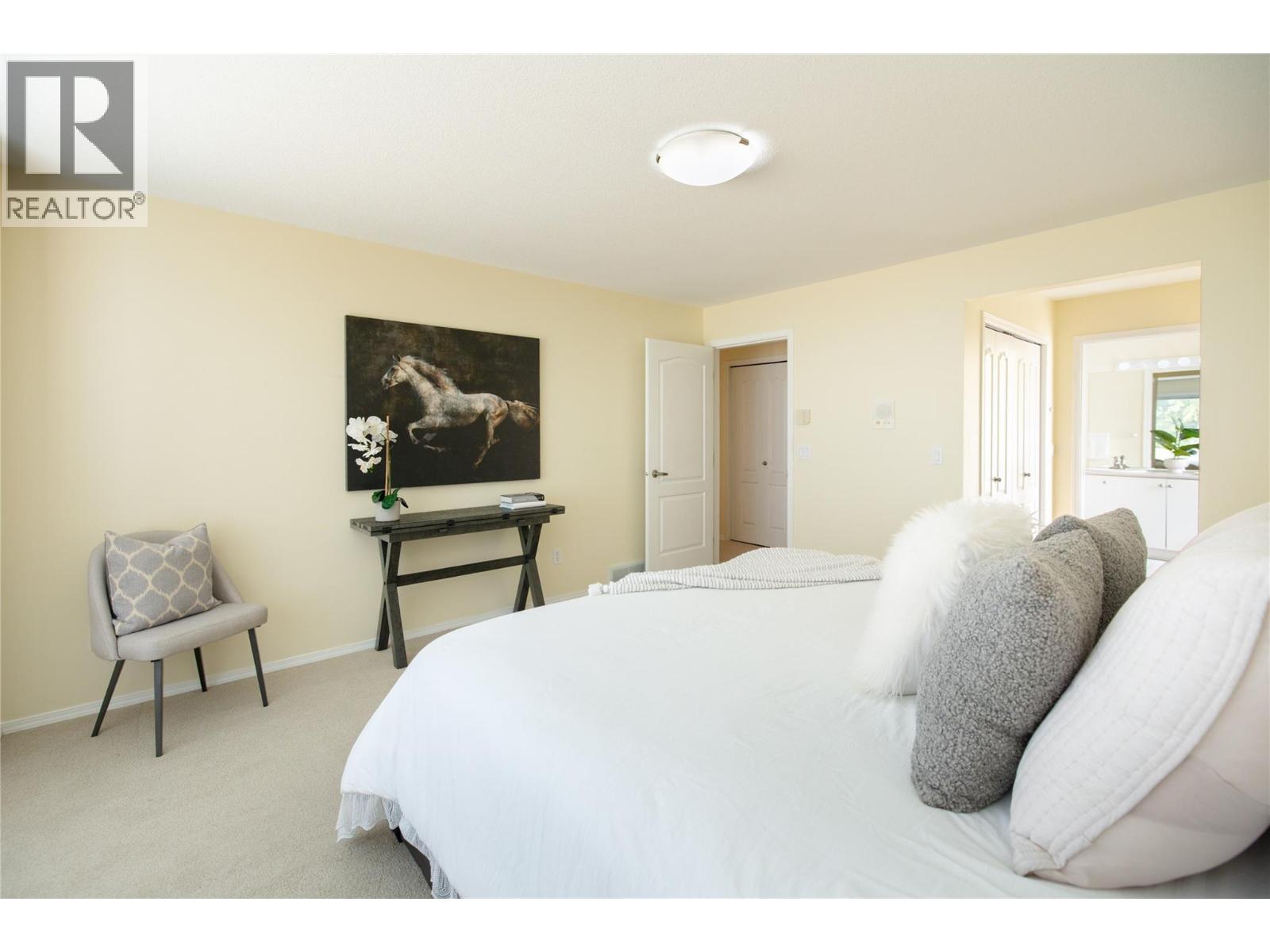 650 Lexington Drive Unit# 305