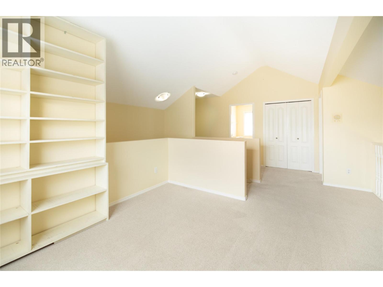 650 Lexington Drive Unit# 305