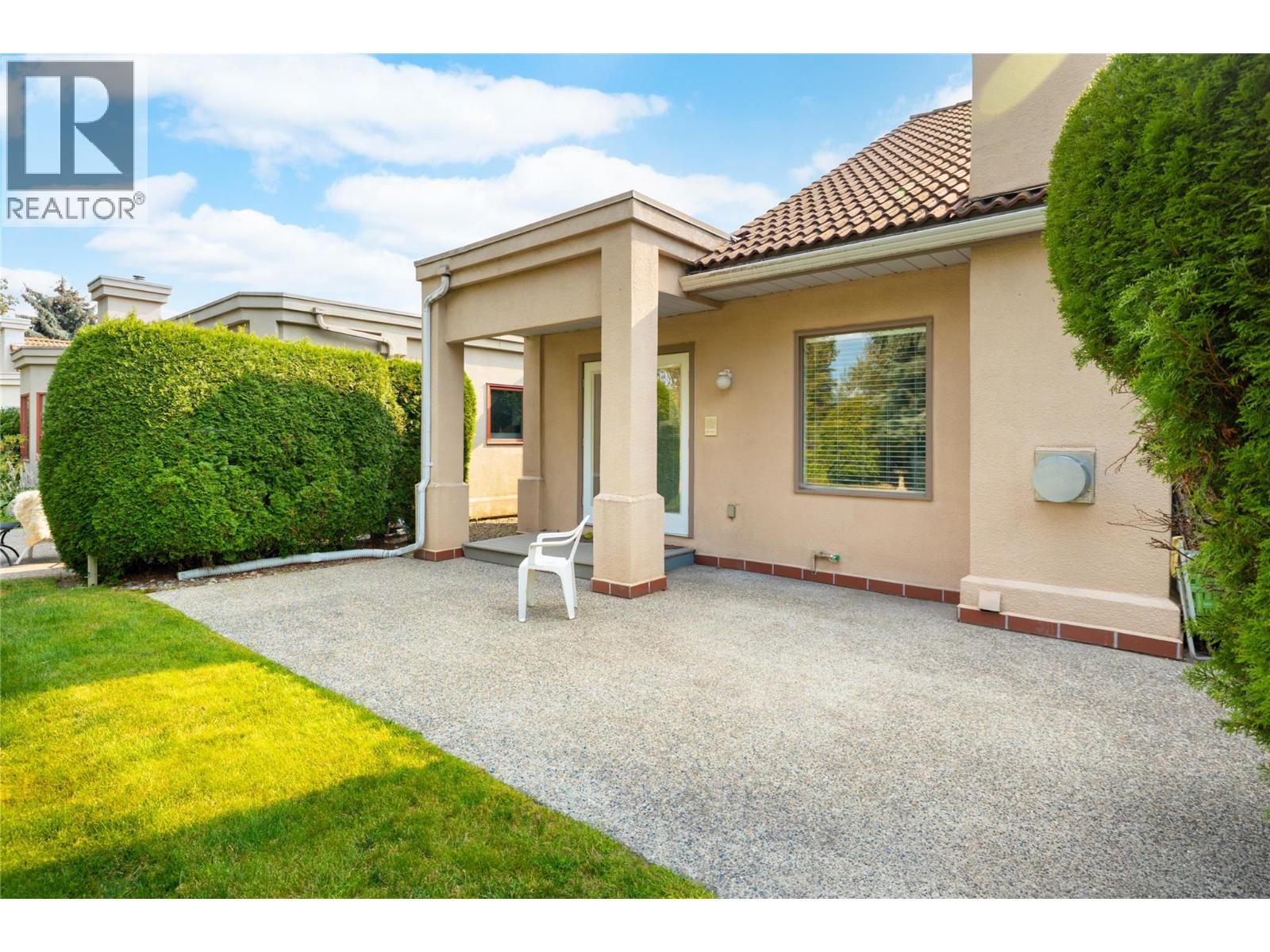 650 Lexington Drive Unit# 305