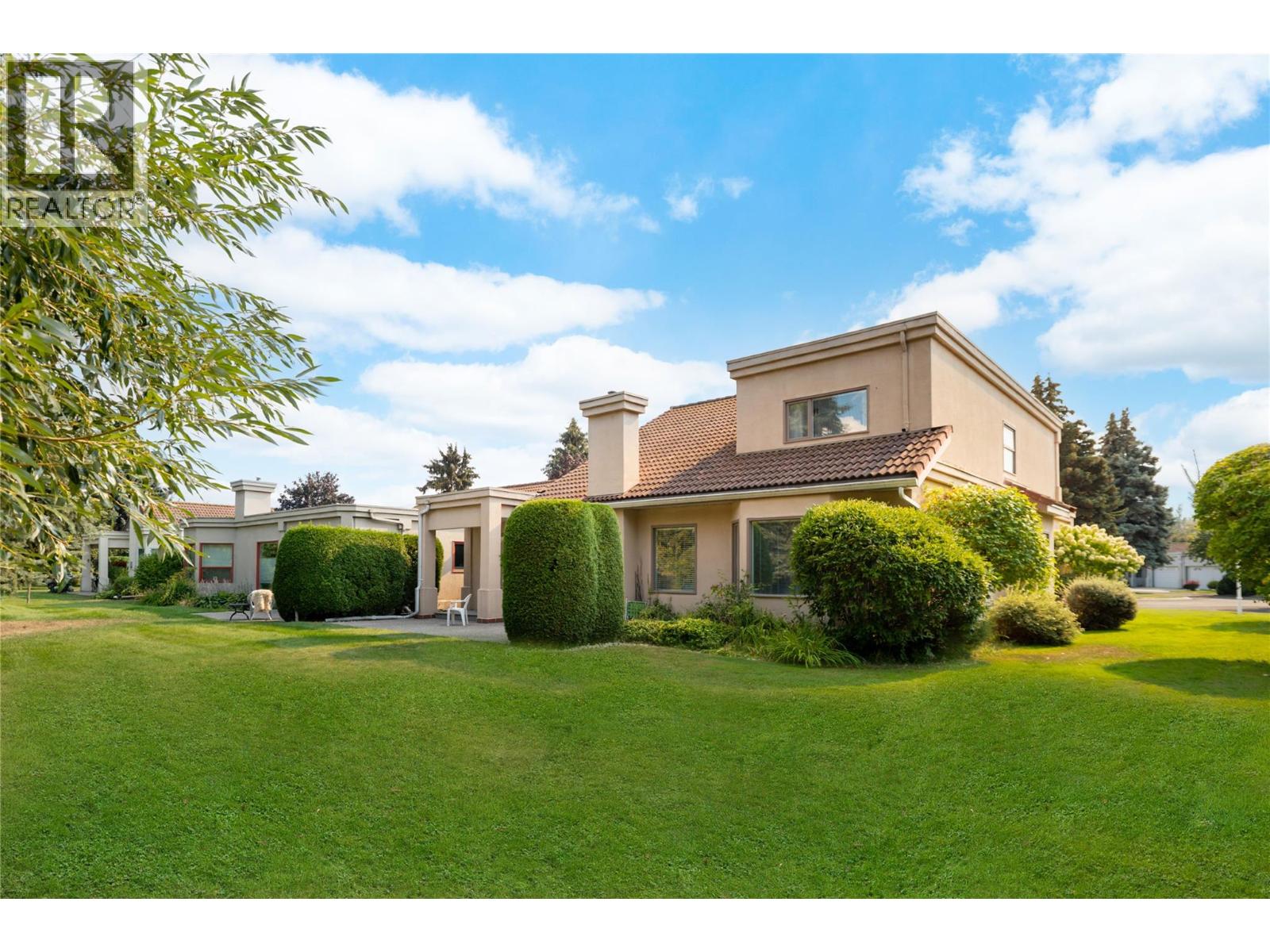650 Lexington Drive Unit# 305