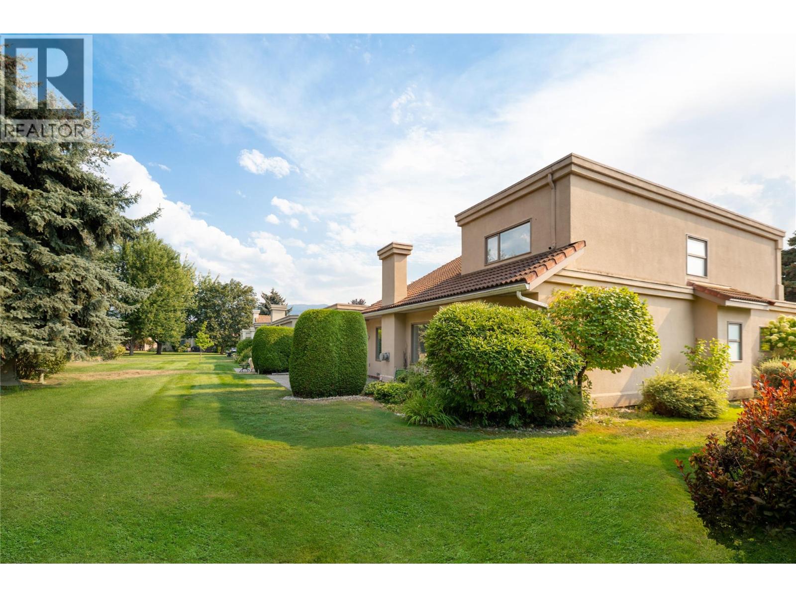 650 Lexington Drive Unit# 305