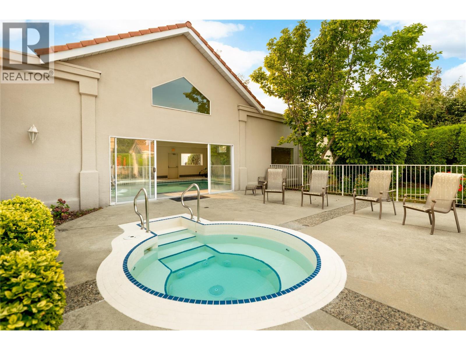650 Lexington Drive Unit# 305