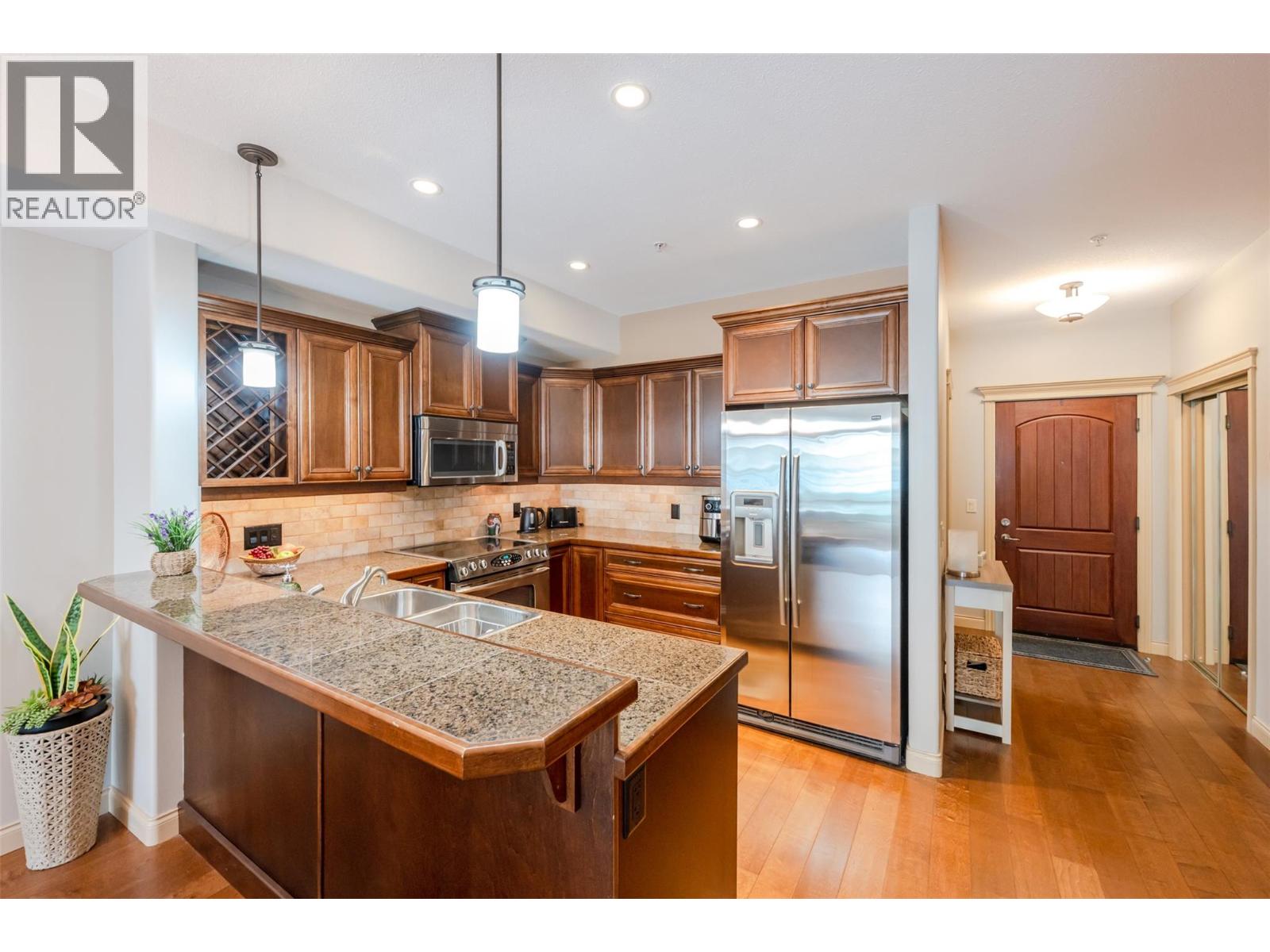 2750 Auburn Road Unit# 112
