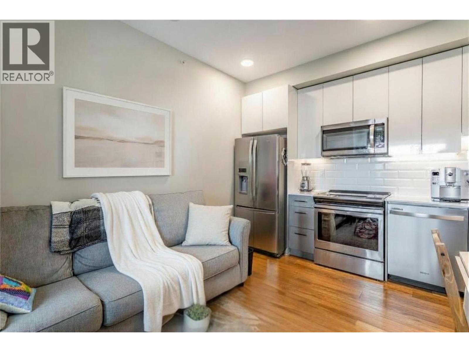 722 Valley Road Unit# 515
