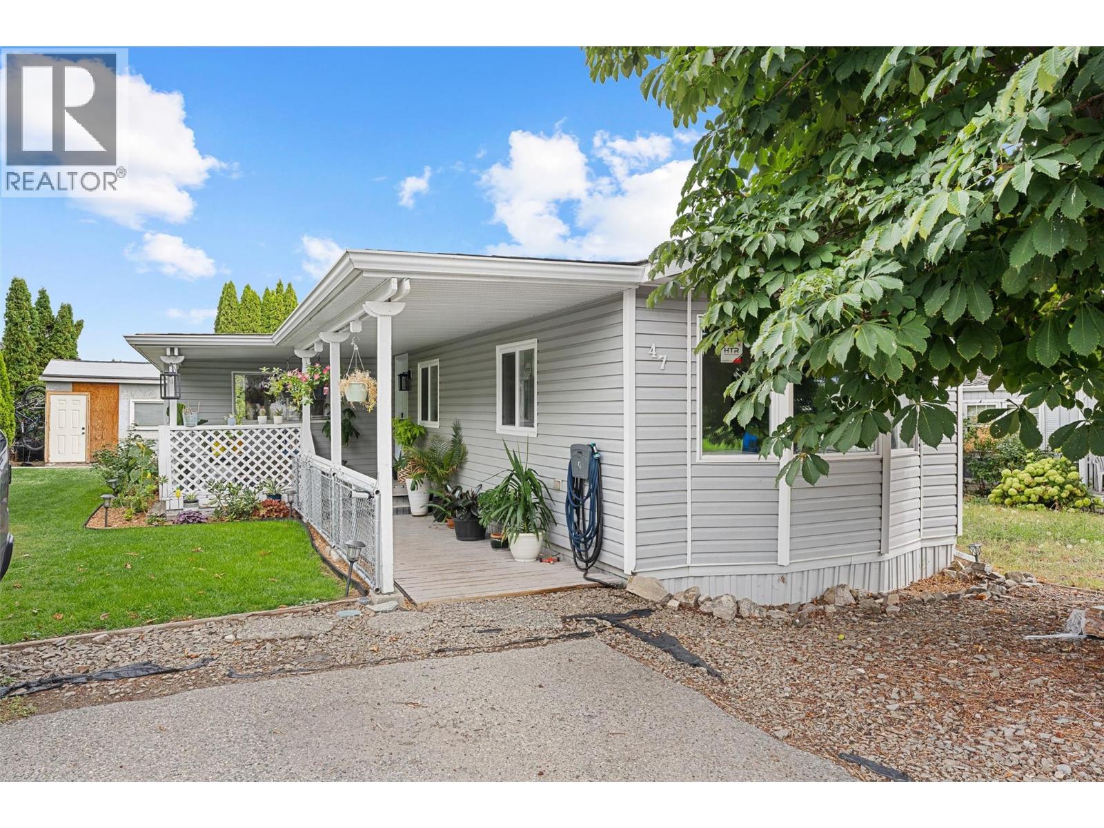 3381 Village Green Way Unit# 47