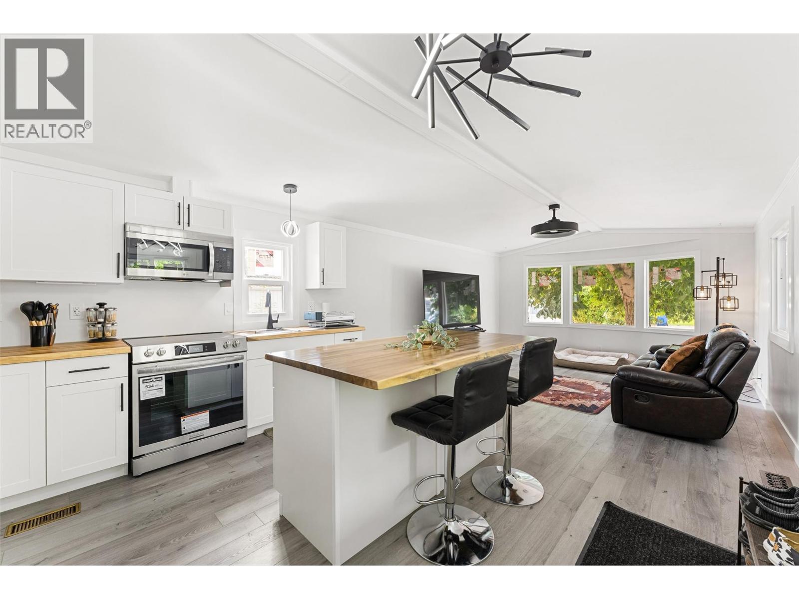 3381 Village Green Way Unit# 47