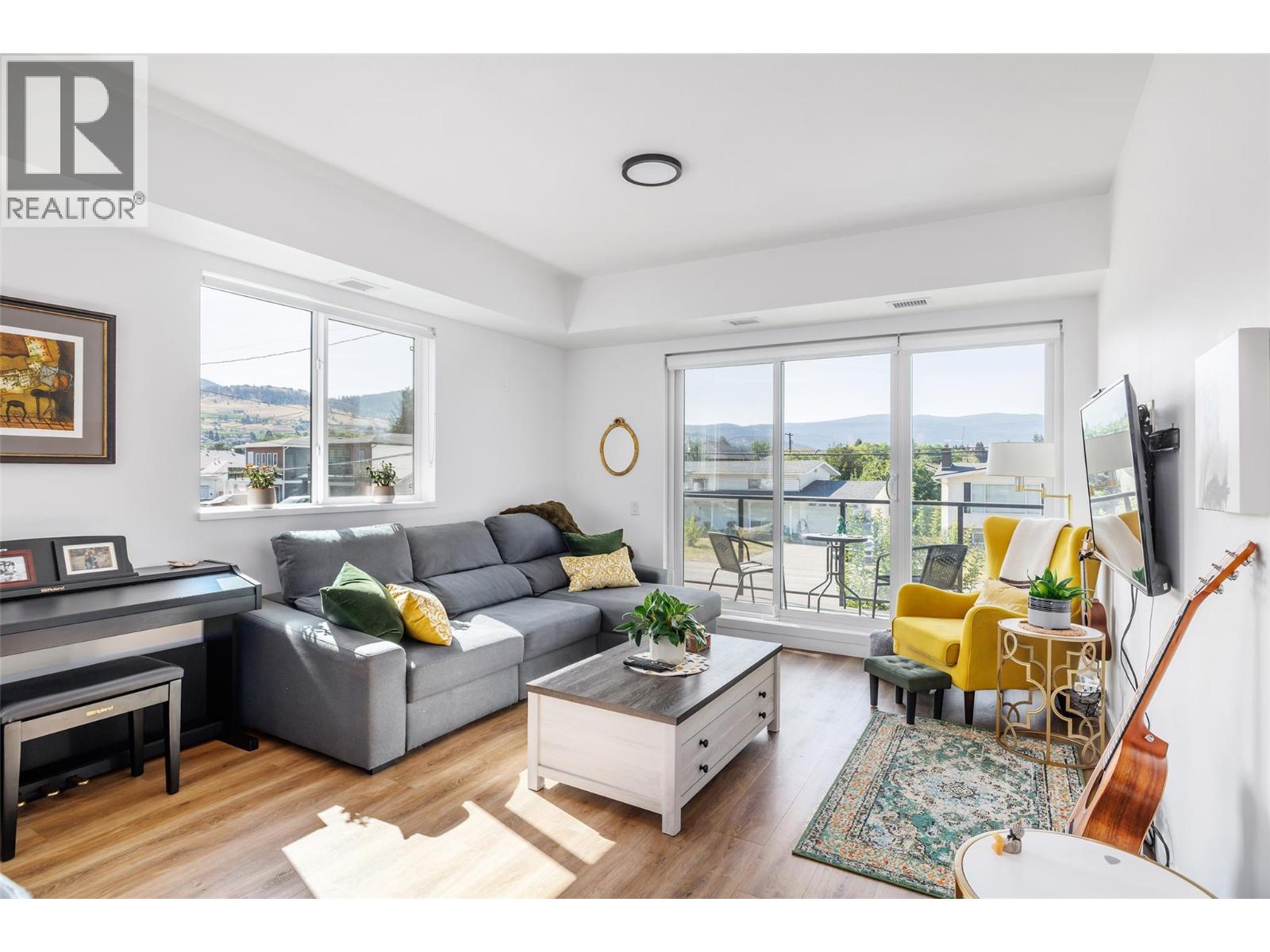 615 Rutland Road Unit# 204