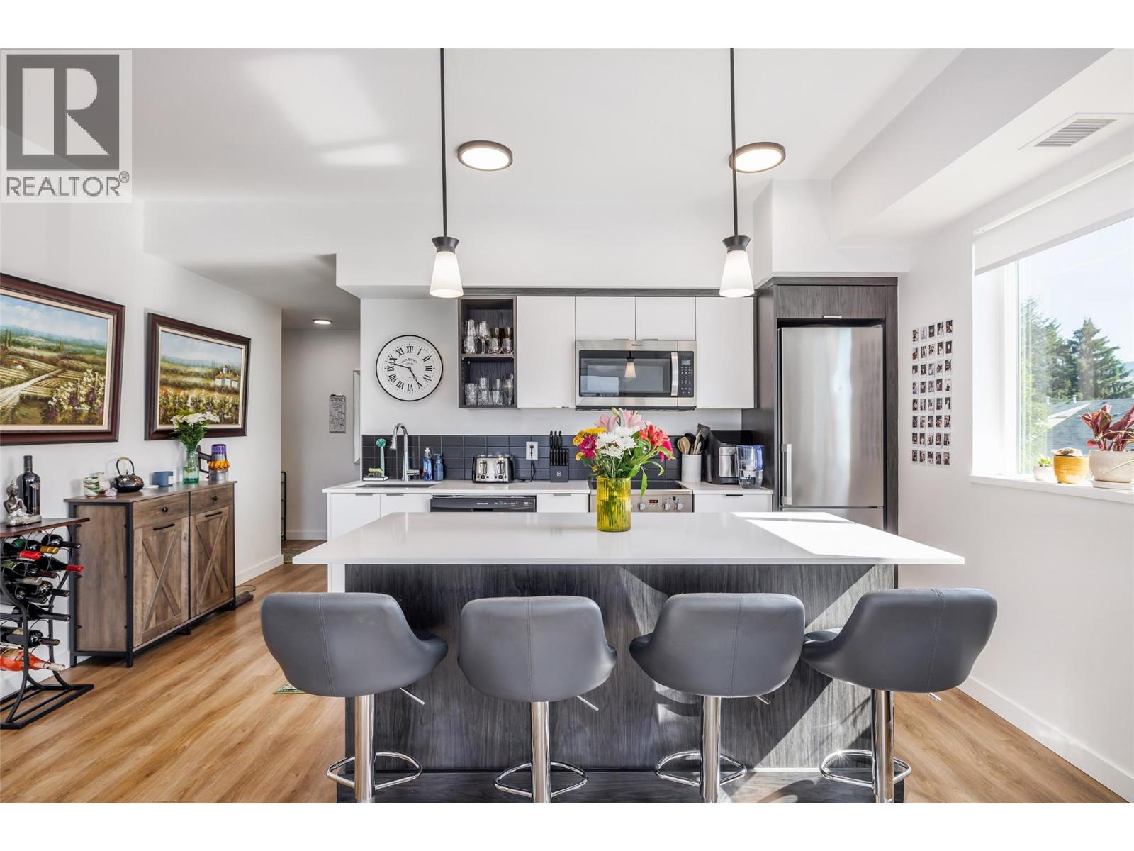 615 Rutland Road Unit# 204