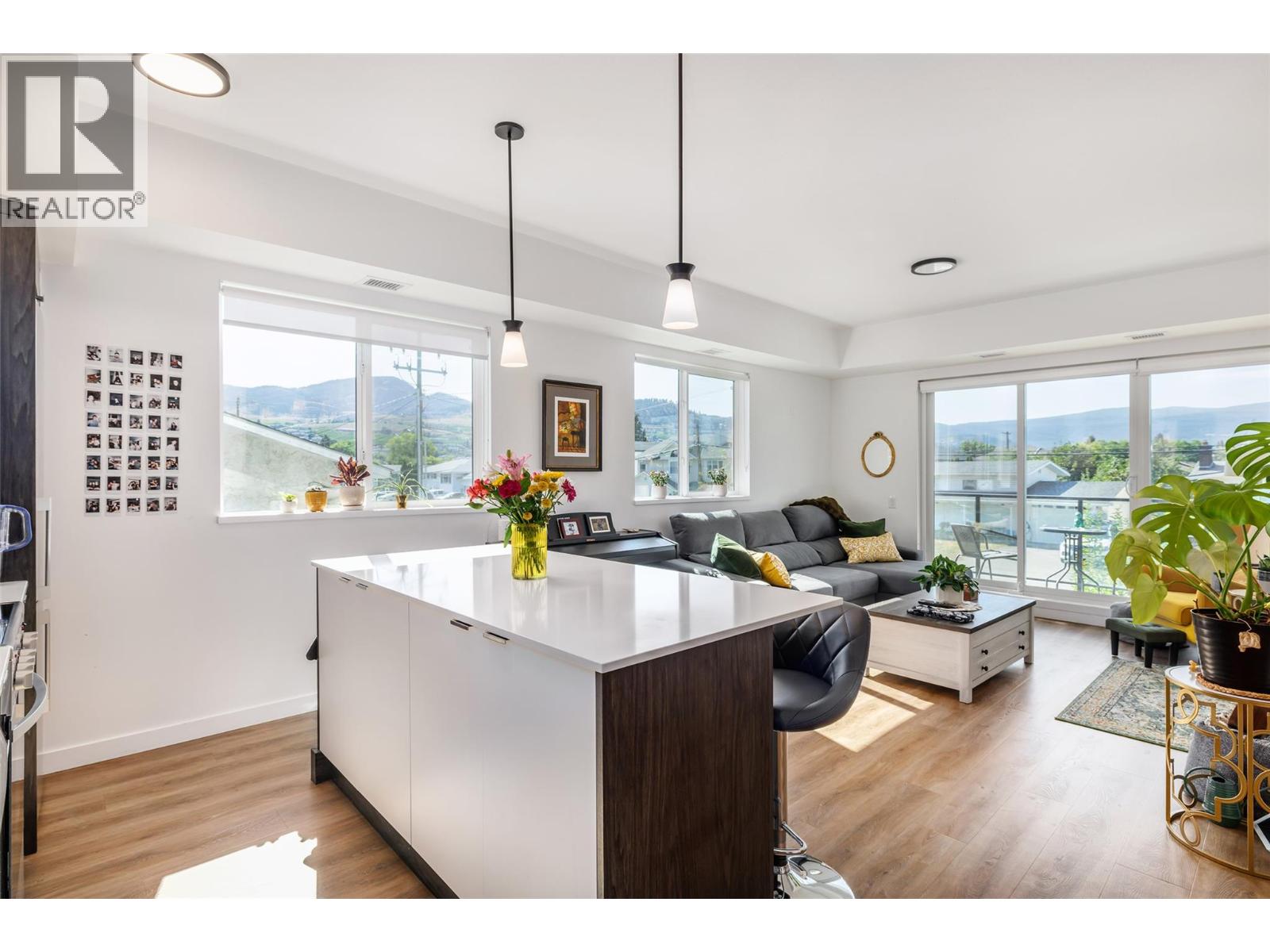 615 Rutland Road Unit# 204