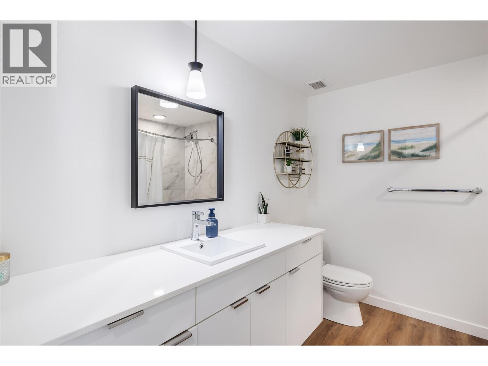615 Rutland Road Unit# 204
