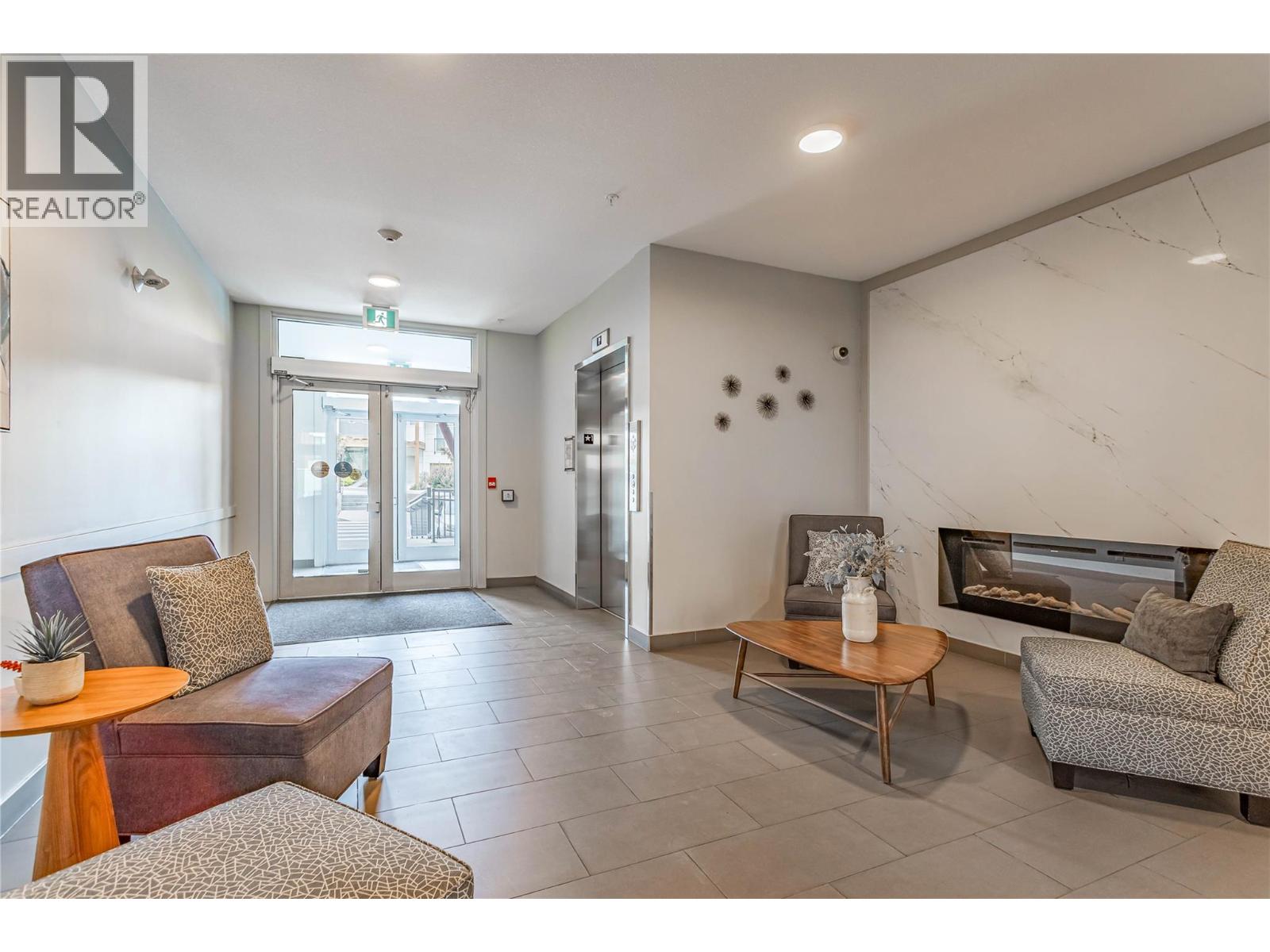 722 Valley Road Unit# 200