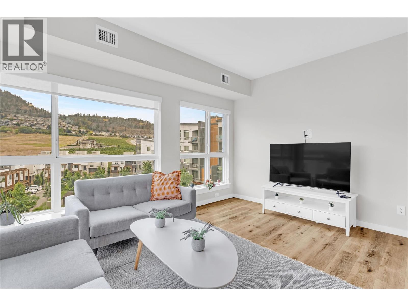 722 Valley Road Unit# 417