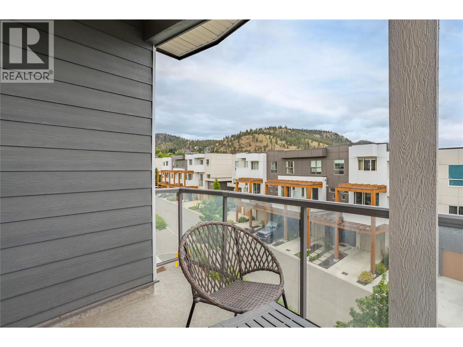 722 Valley Road Unit# 417