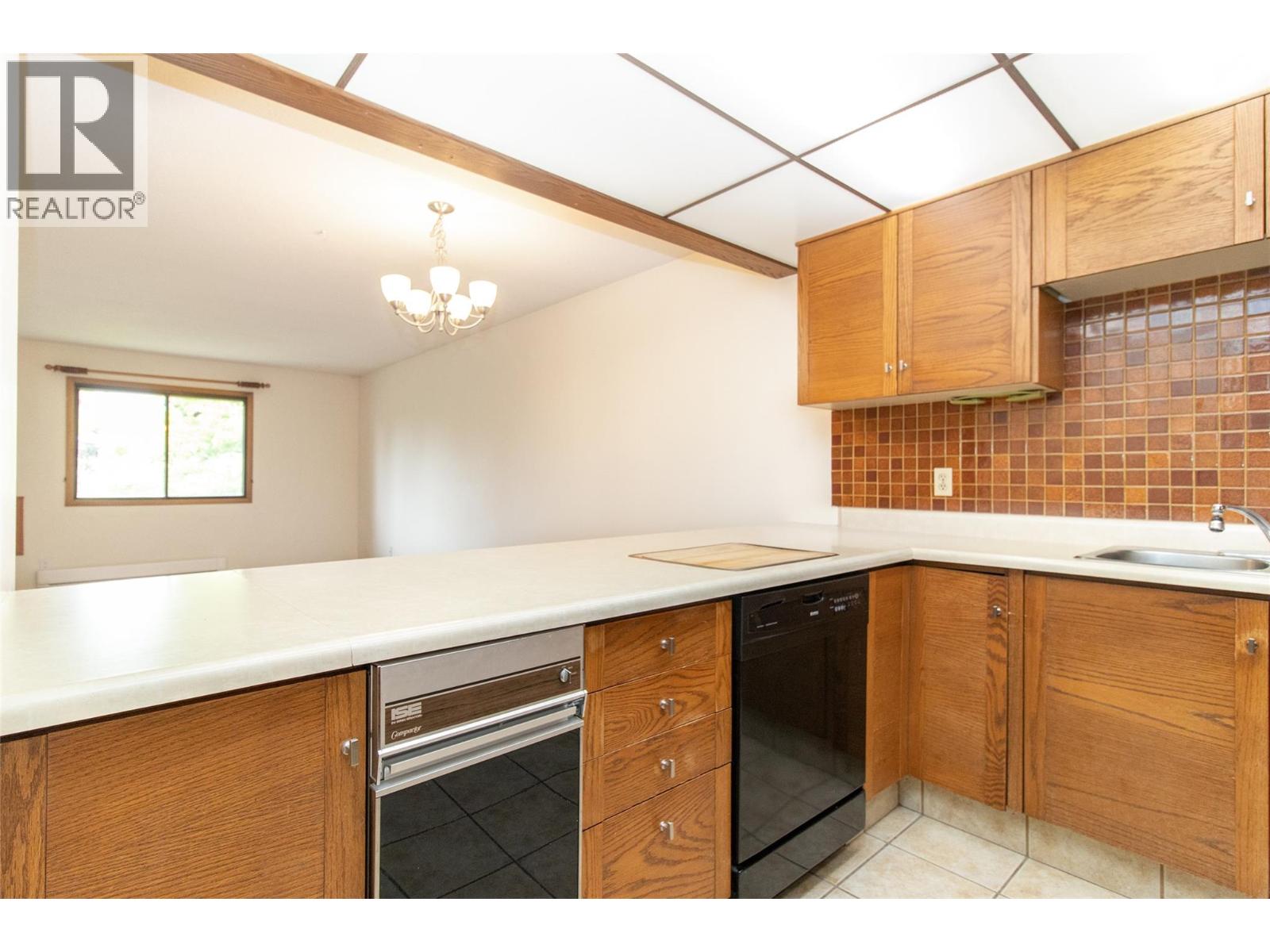 1075 Bernard Avenue Unit# 303