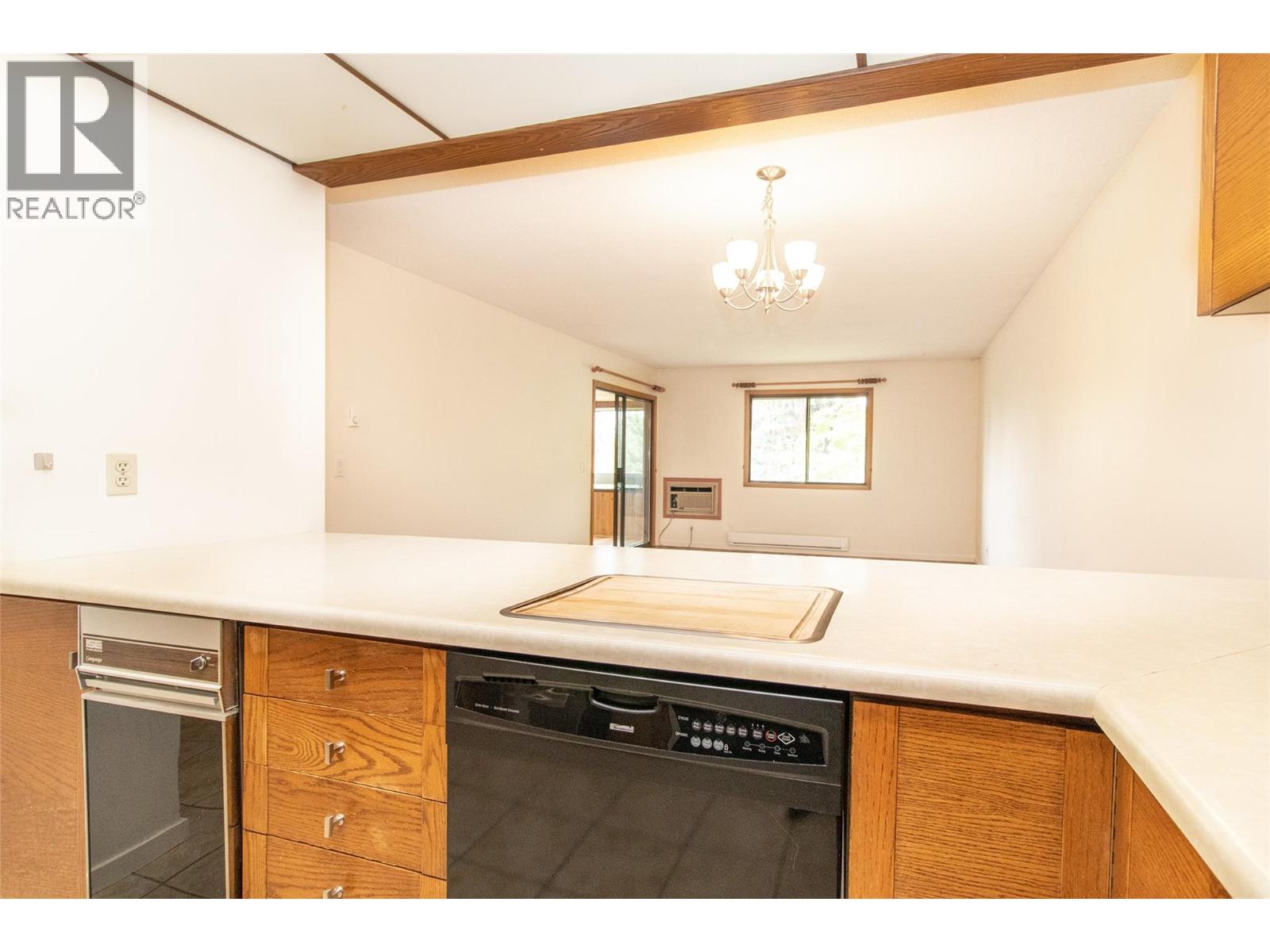 1075 Bernard Avenue Unit# 303