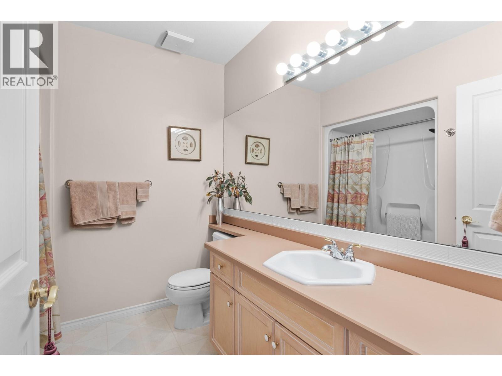 4400 Gallaghers Drive E Unit# 2