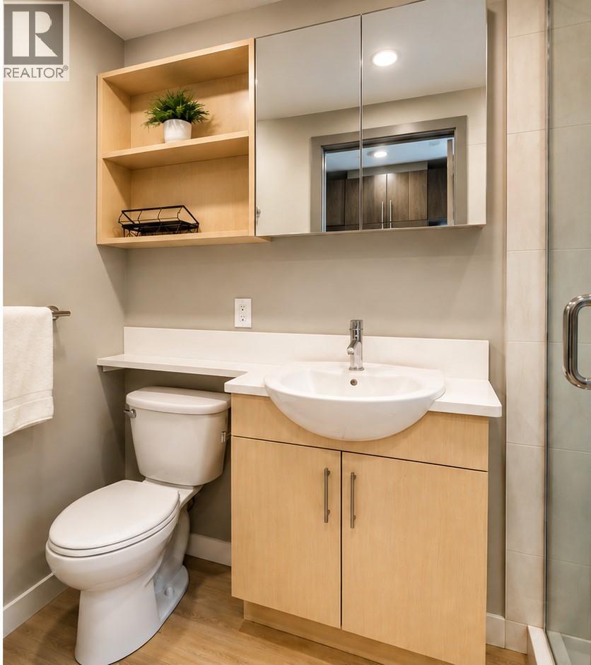 345 DOUGALL Road N Unit# PH6