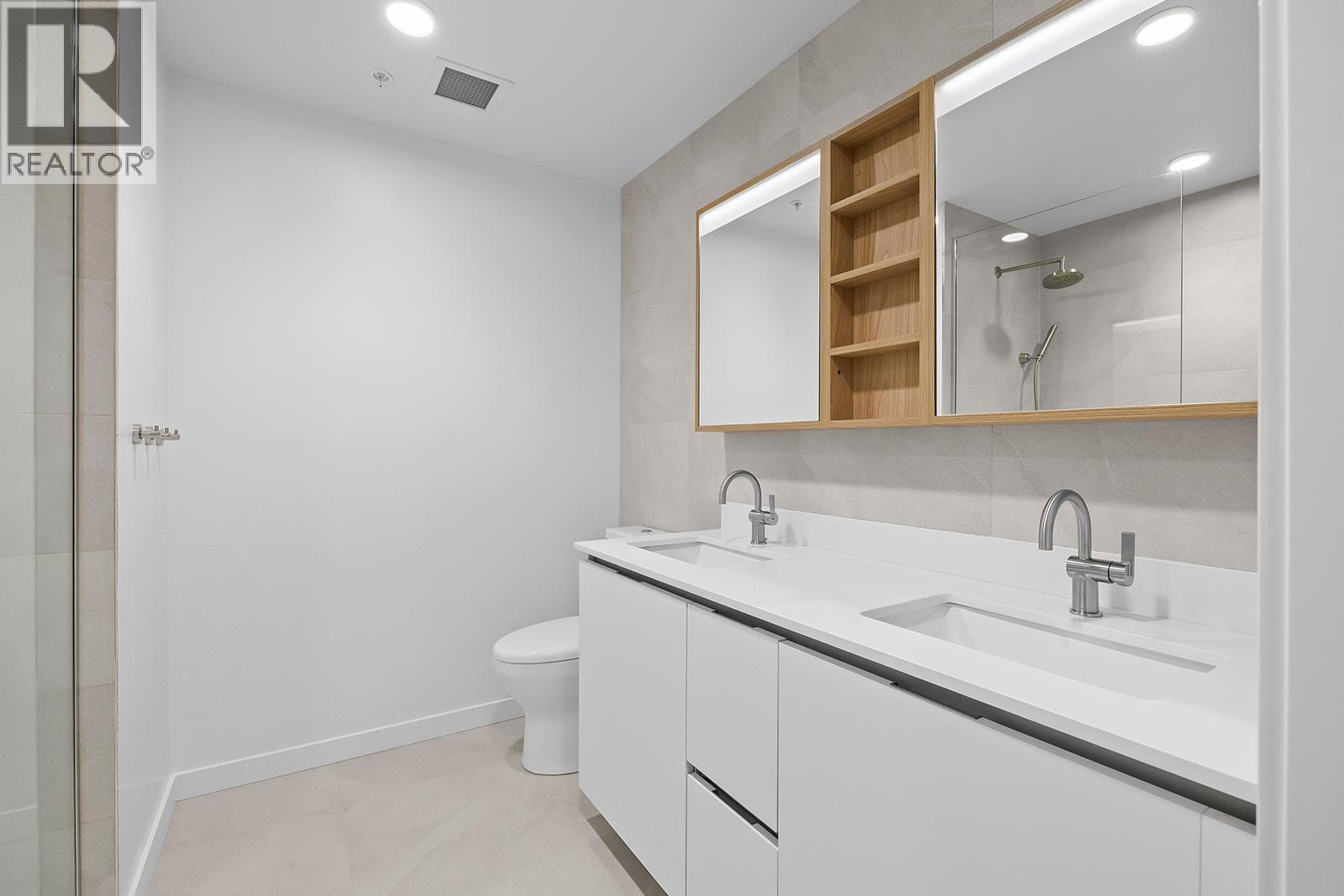 2760 Olalla Road Unit# 204