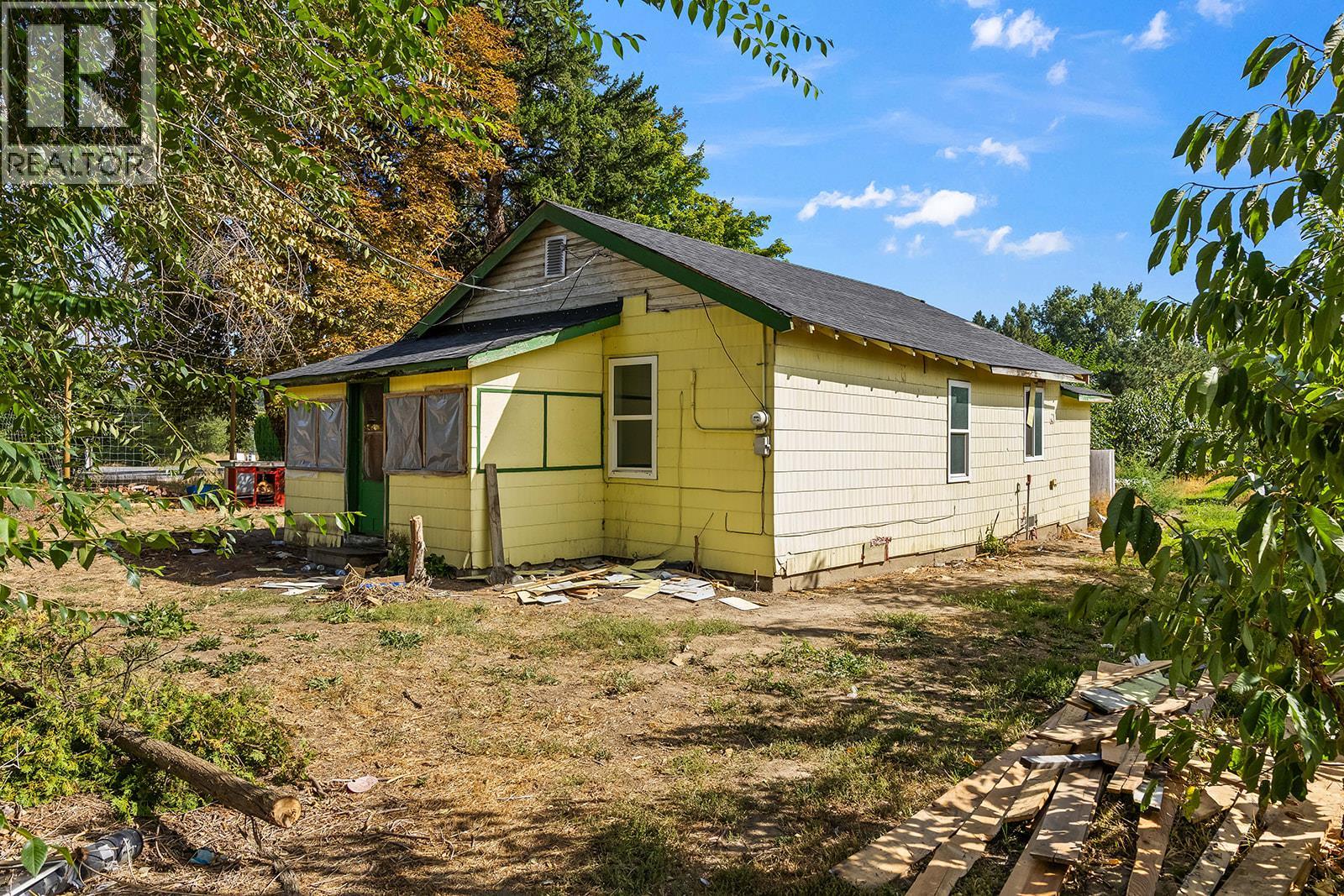 2651 Camp Road