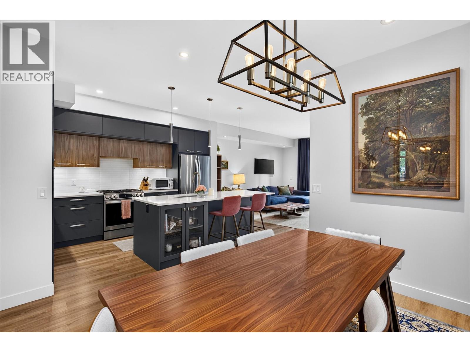 845 Lawson Avenue Unit# 4