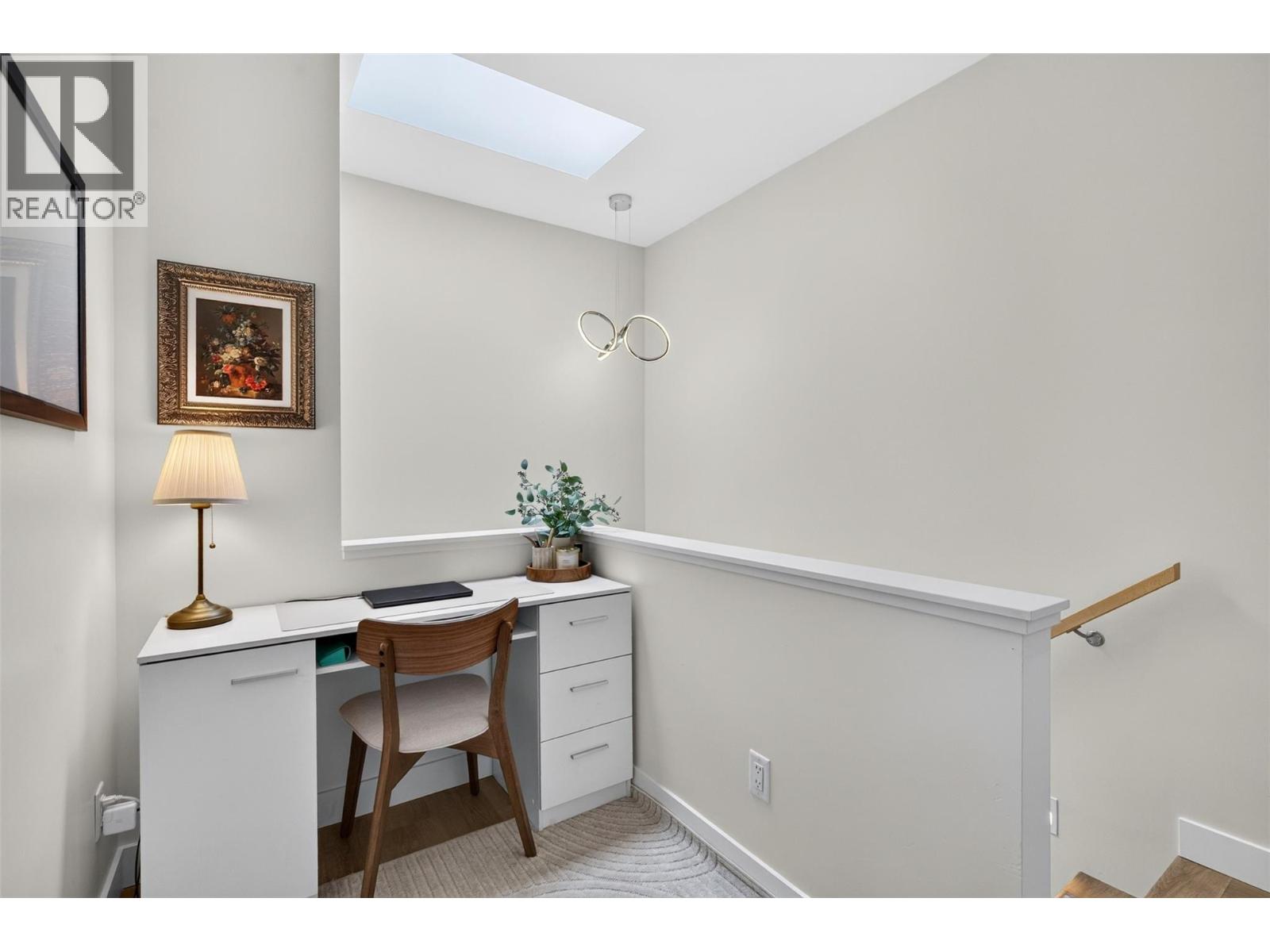 845 Lawson Avenue Unit# 4