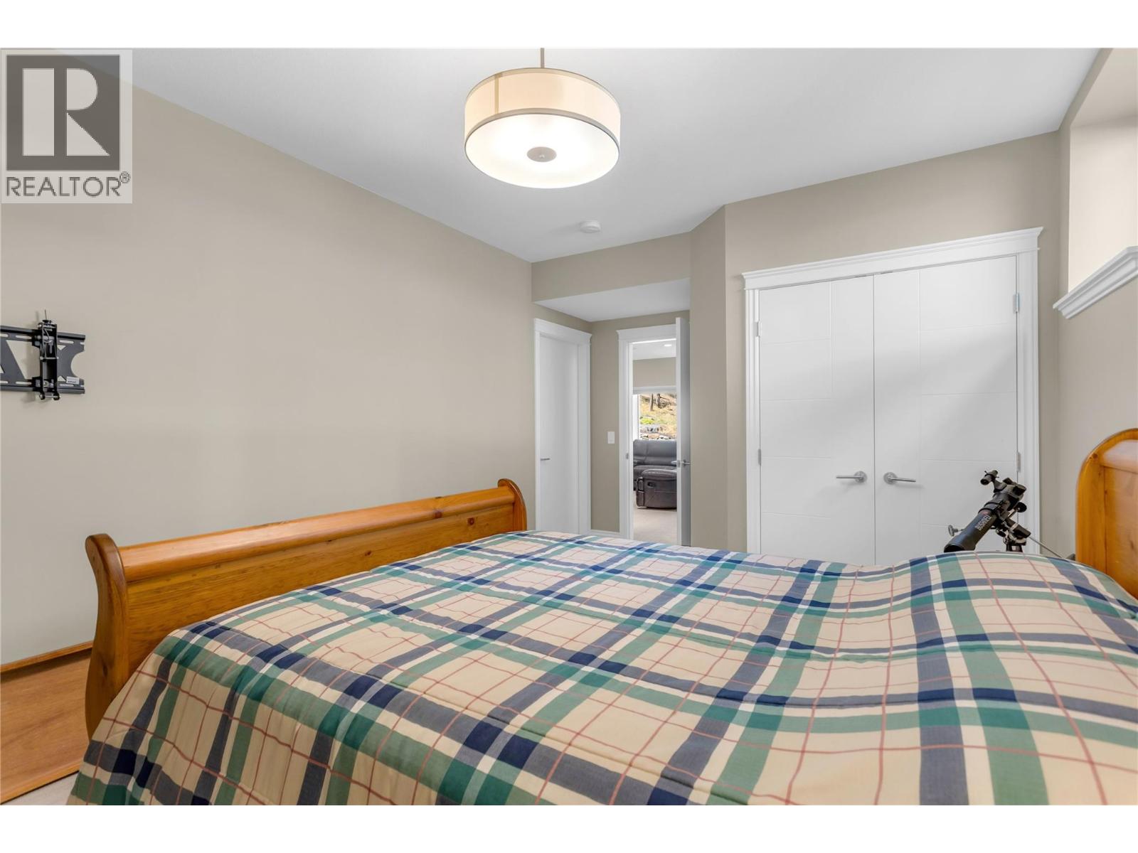 4157 Gallaghers Fairway S