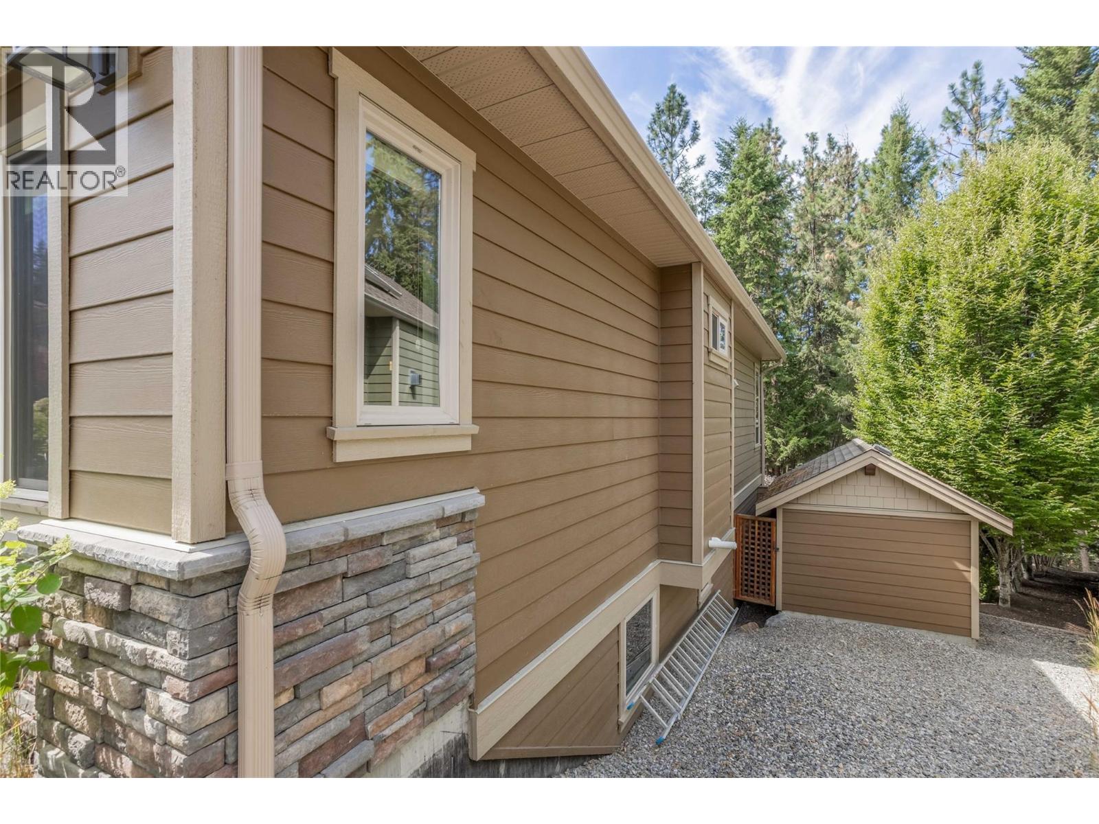 4157 Gallaghers Fairway S