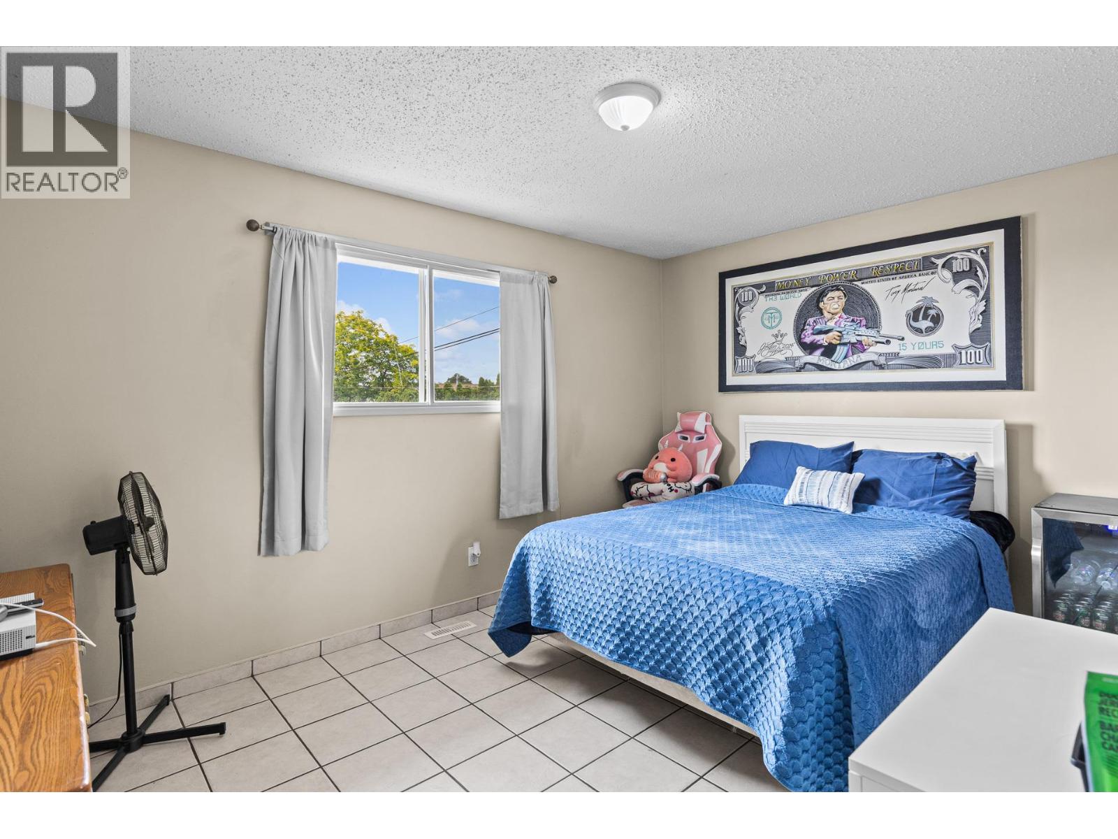 1643 Traut Court