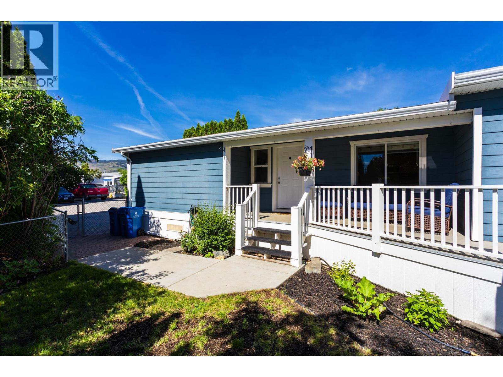 3381 Village Green Way Unit# 13
