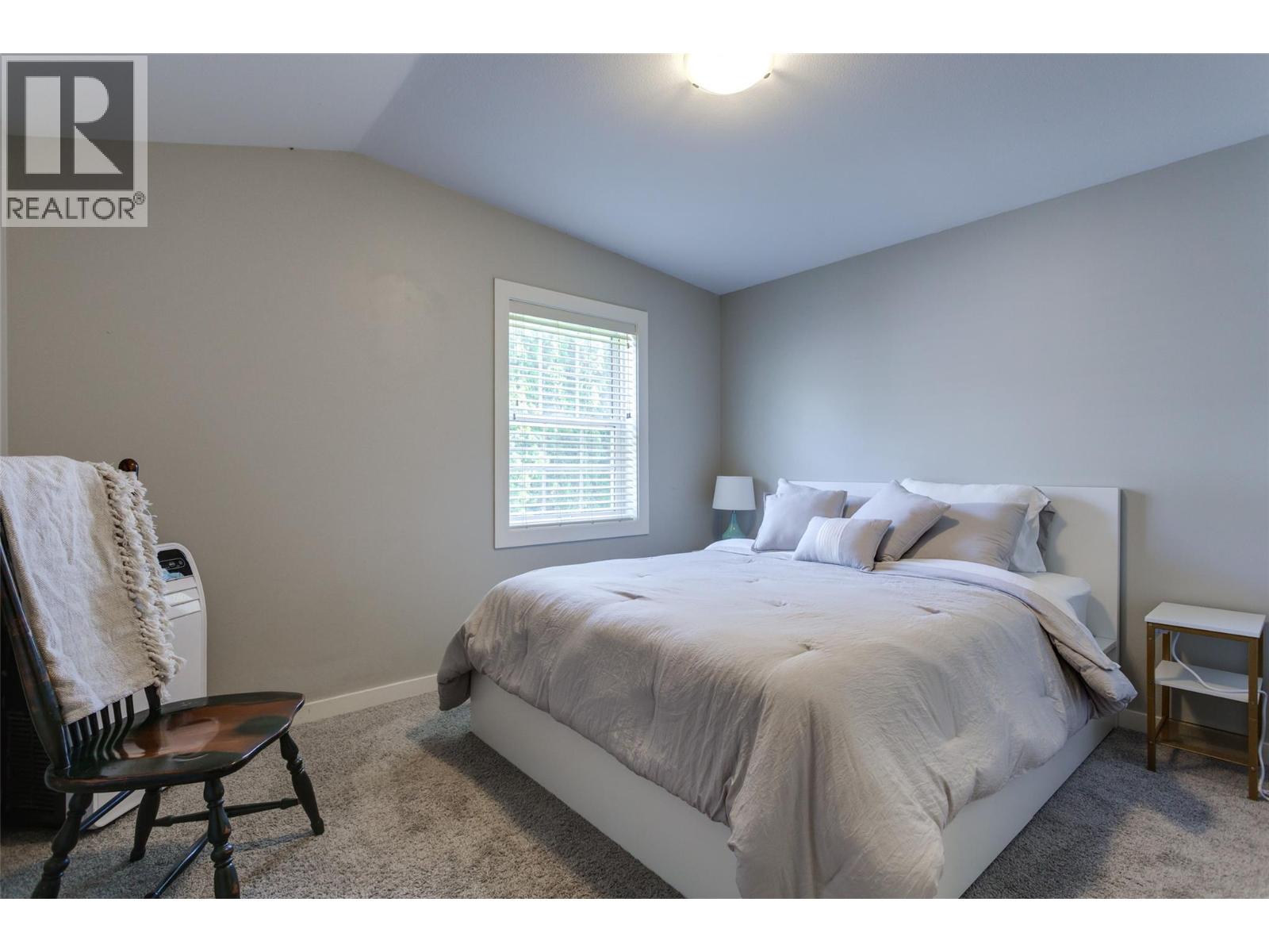 3381 Village Green Way Unit# 13