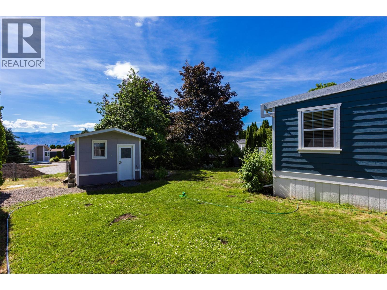 3381 Village Green Way Unit# 13