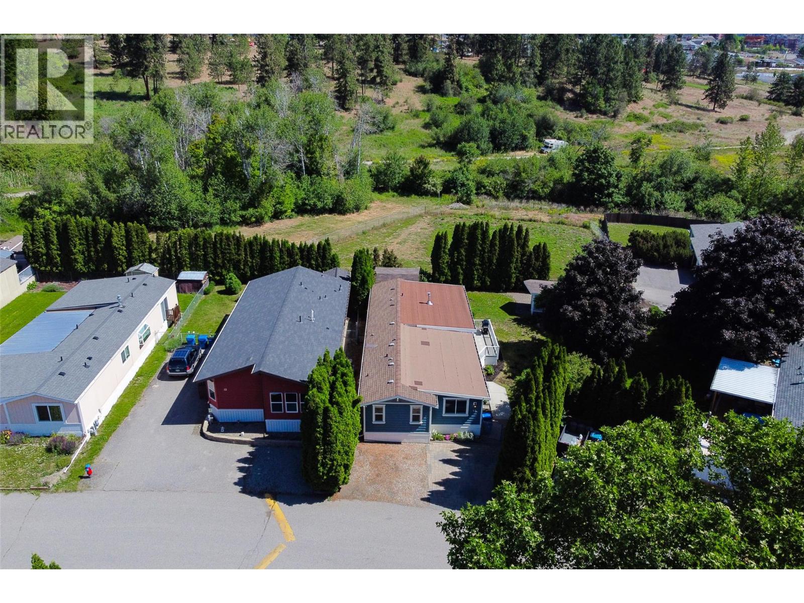 3381 Village Green Way Unit# 13