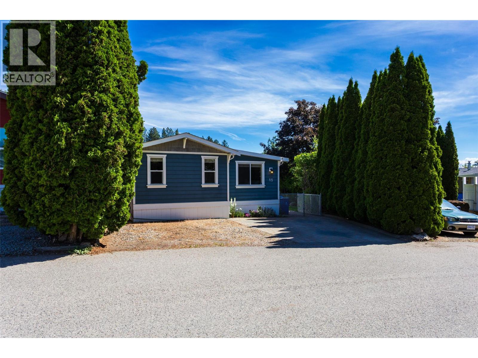 3381 Village Green Way Unit# 13