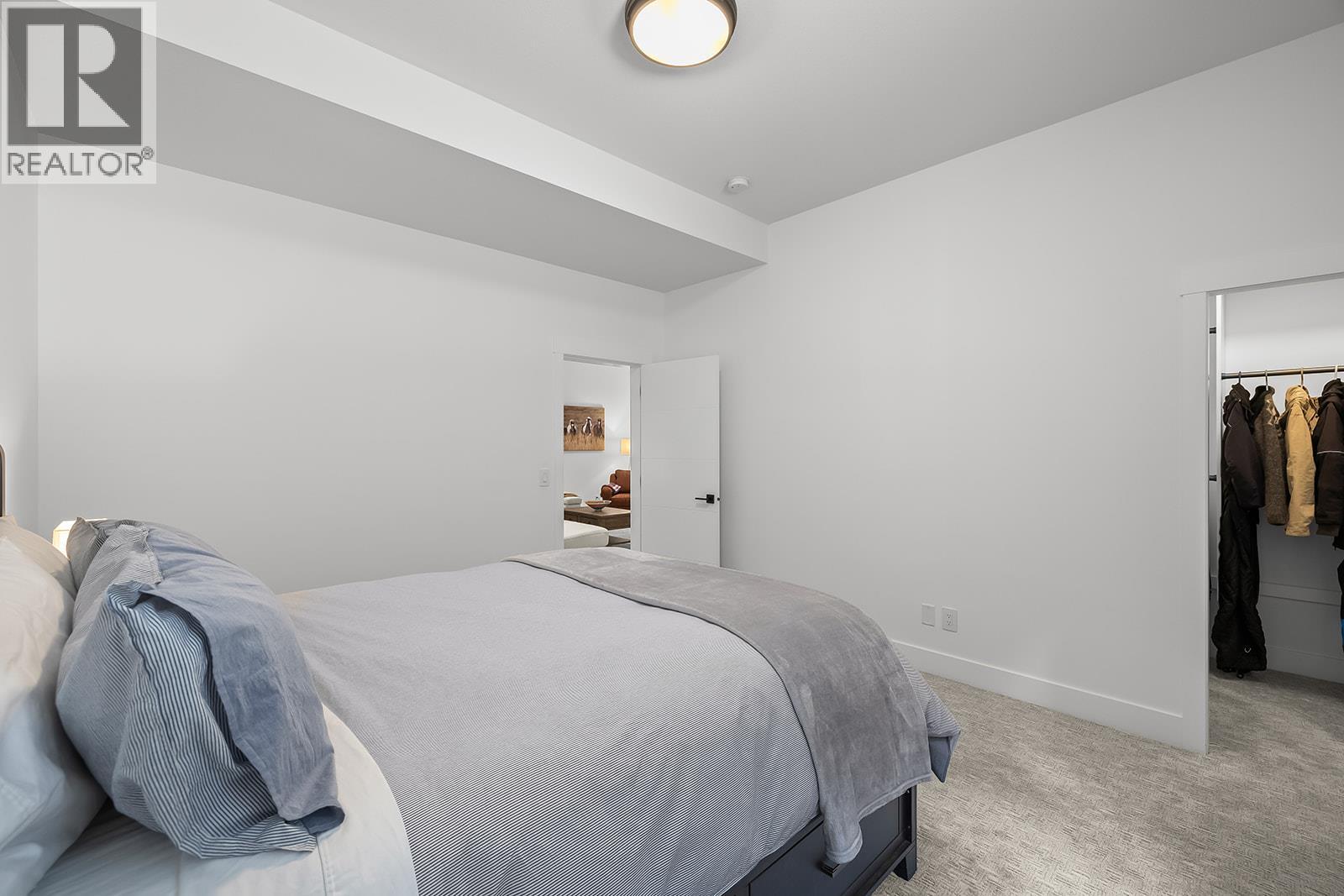 9201 Okanagan Centre Road W Unit# 22