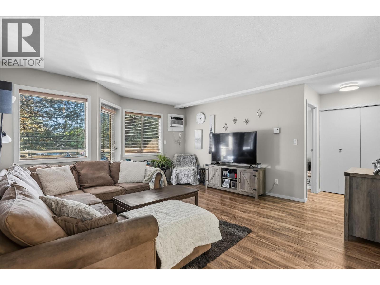 3842 Gordon Drive Unit# 234