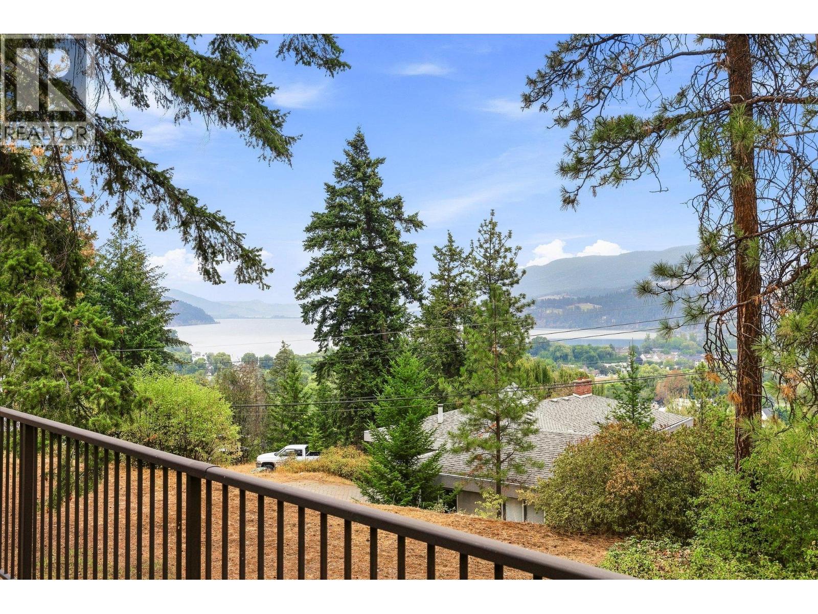 11211 Roberts Road