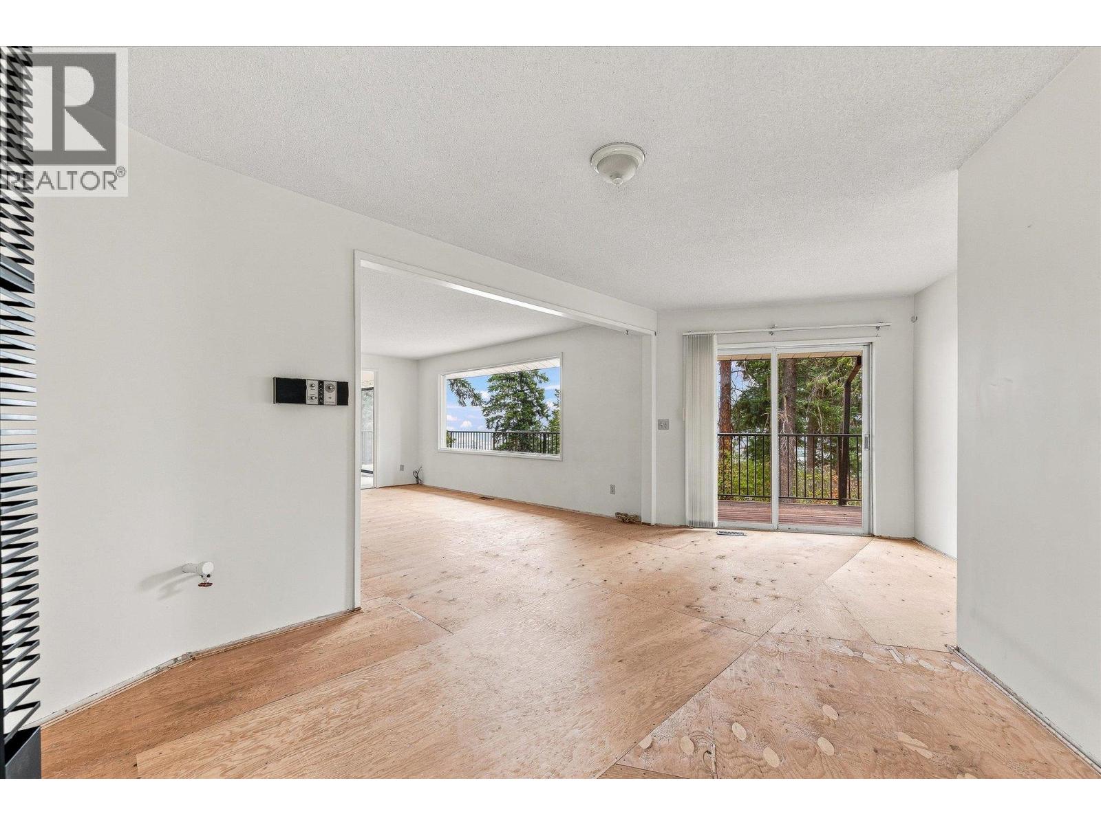 11211 Roberts Road