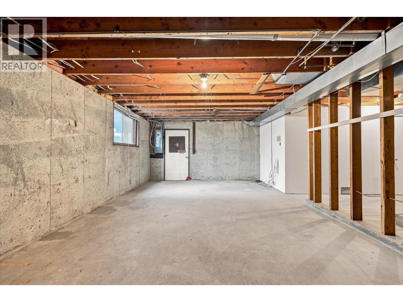 11211 Roberts Road