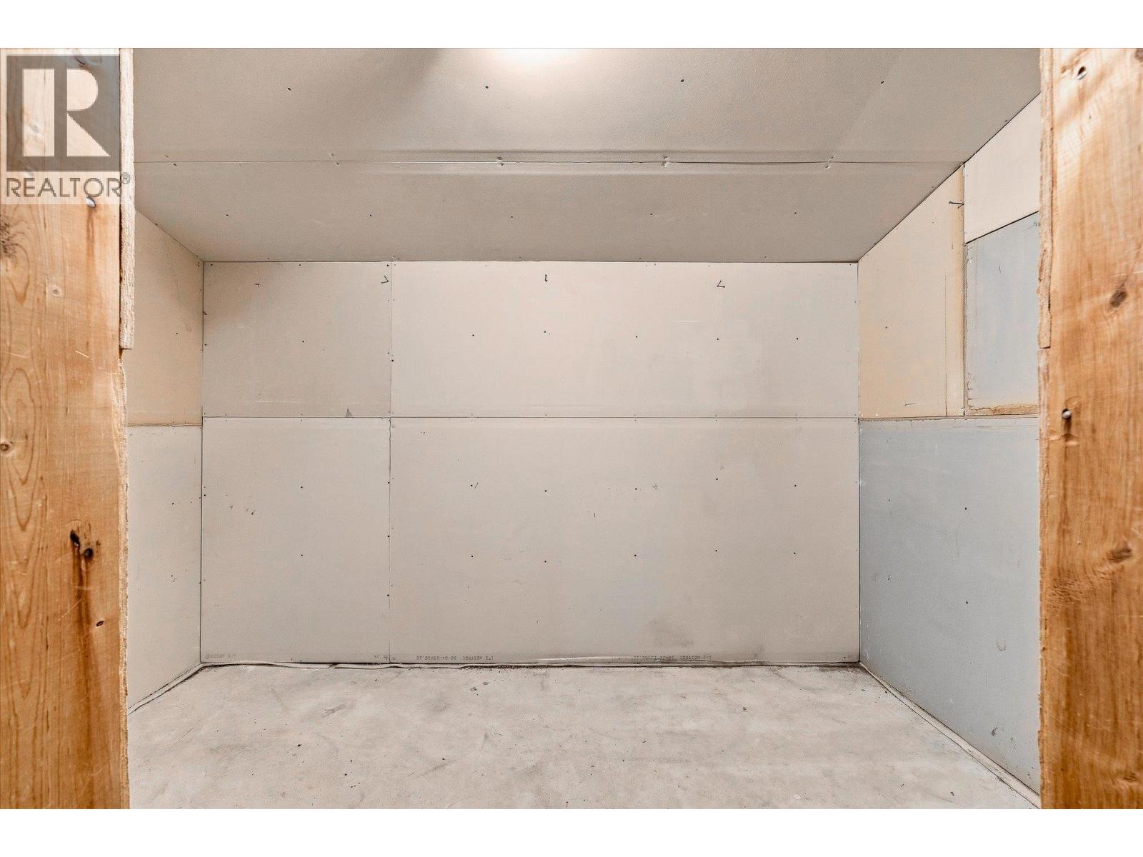 11211 Roberts Road
