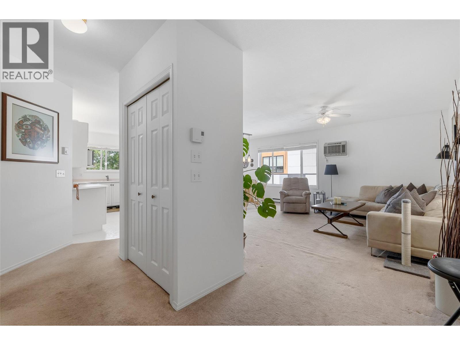 1318 RICHTER Street Unit# 303
